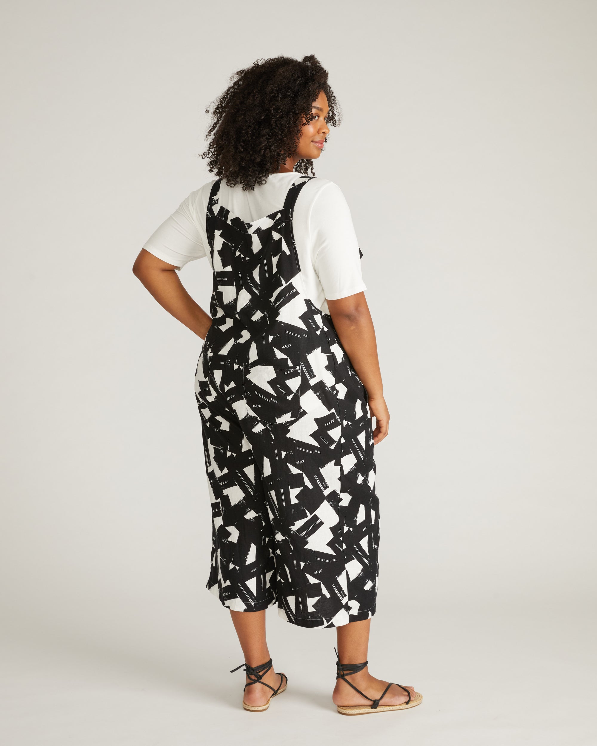 Kora Linen Overalls - / Santiago Print- Size4XS - by Universal Standard Kora Linen Overalls - / Santiago Print- Size4XS - by Universal Standard