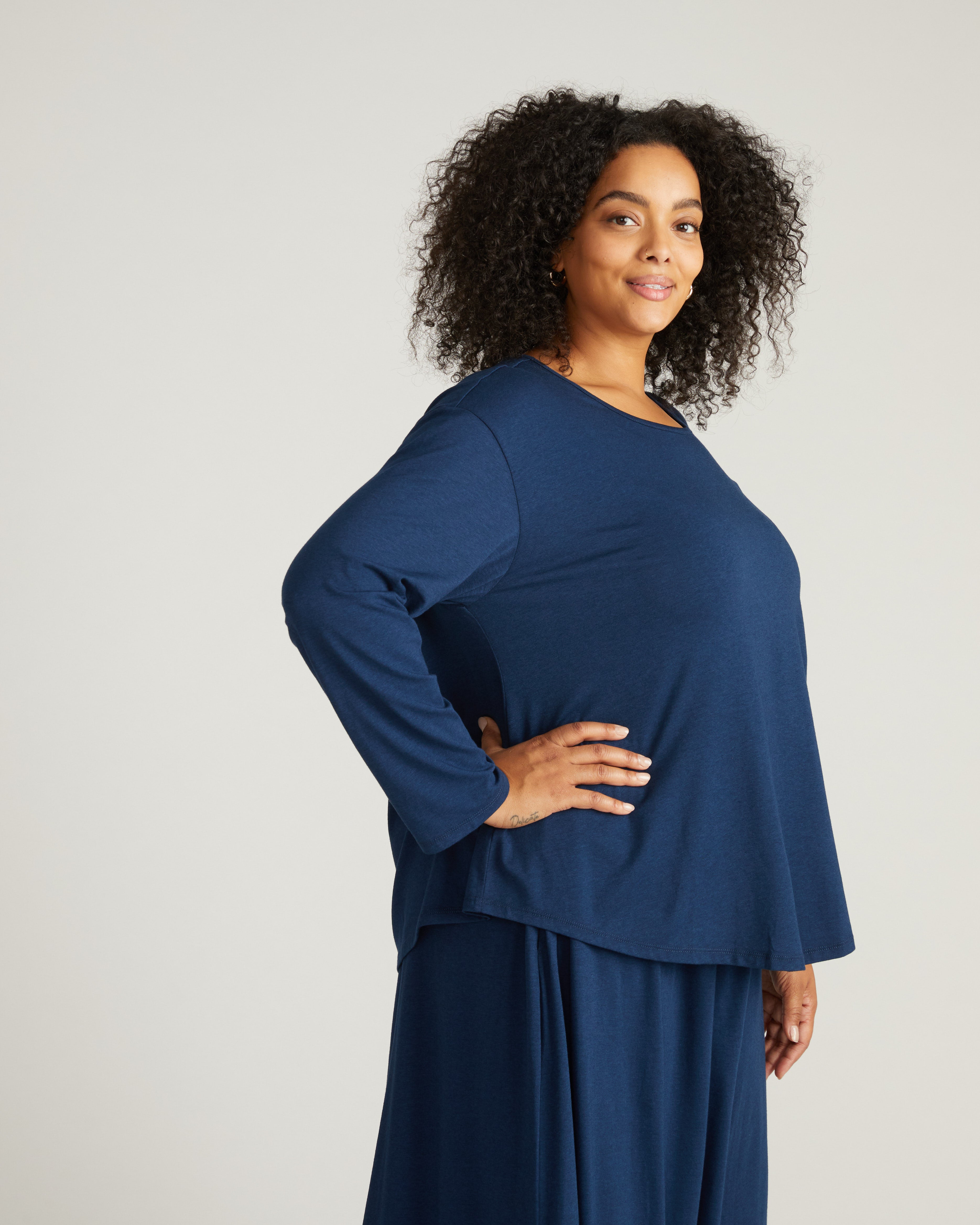 Pina Long Sleeve Lounge Tee - Pageant Blue – Universal Standard