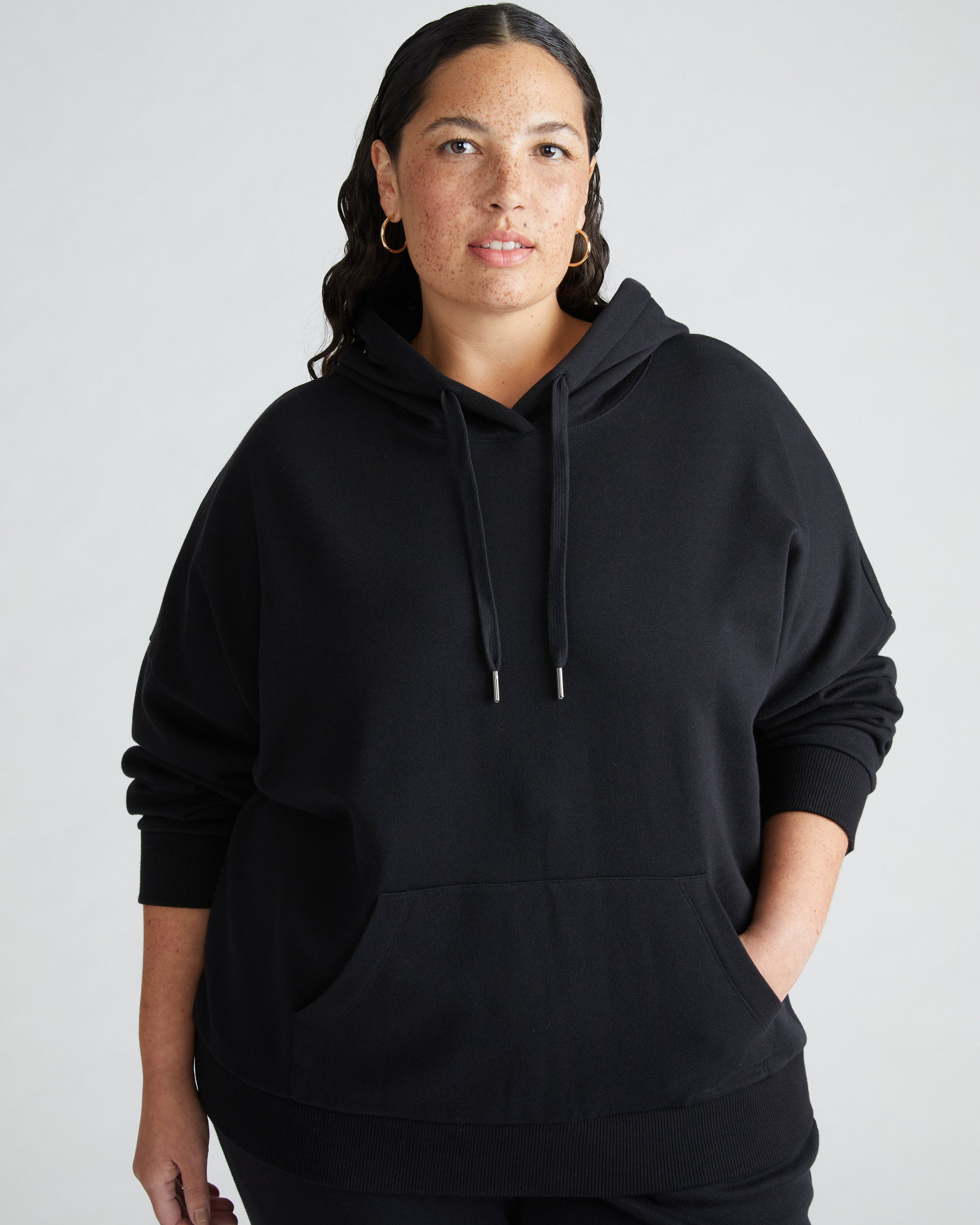 Daydream Hoodie - Black | Plus Size & Straight Size Women's Fashion | Universal Standard