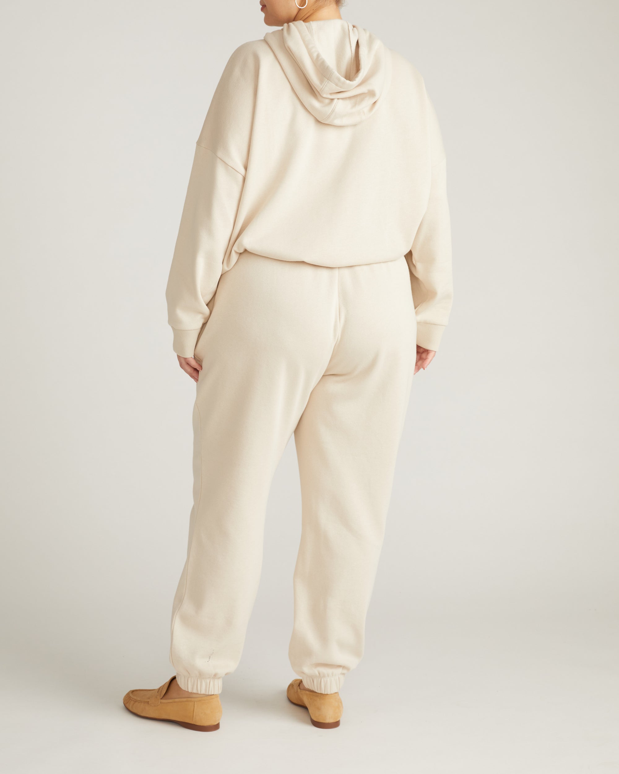 Daydream Pants - Dove Wing | Plus Size & Straight Size Women's Fashion | Universal Standard