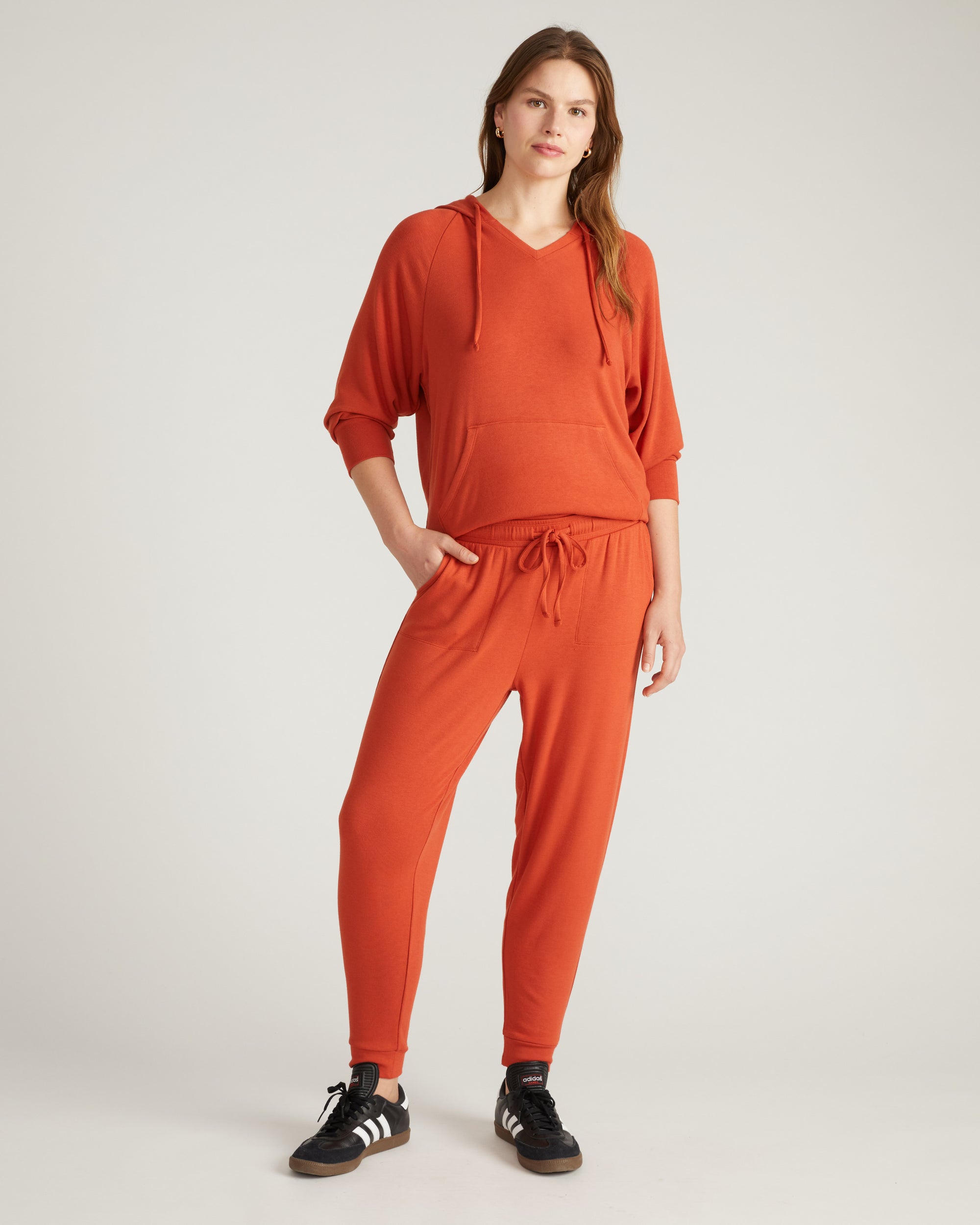 TravelKnit Signature Jogger Pants - Warm Russet