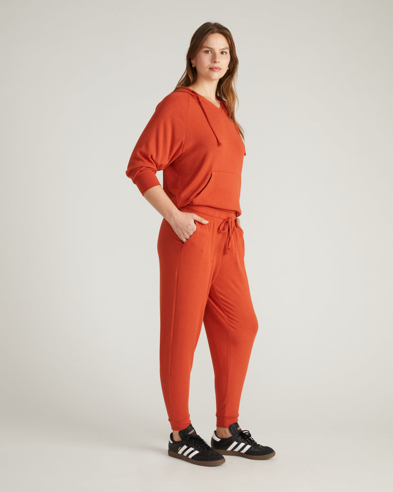 TravelKnit Signature Jogger Pants - Warm Russet