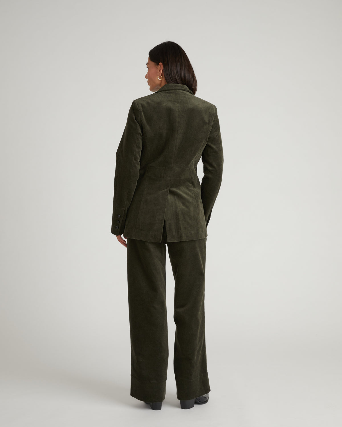 Davis Corduroy Blazer - Winter Willow | Plus Size & Straight Size Women's Fashion | Universal Standard