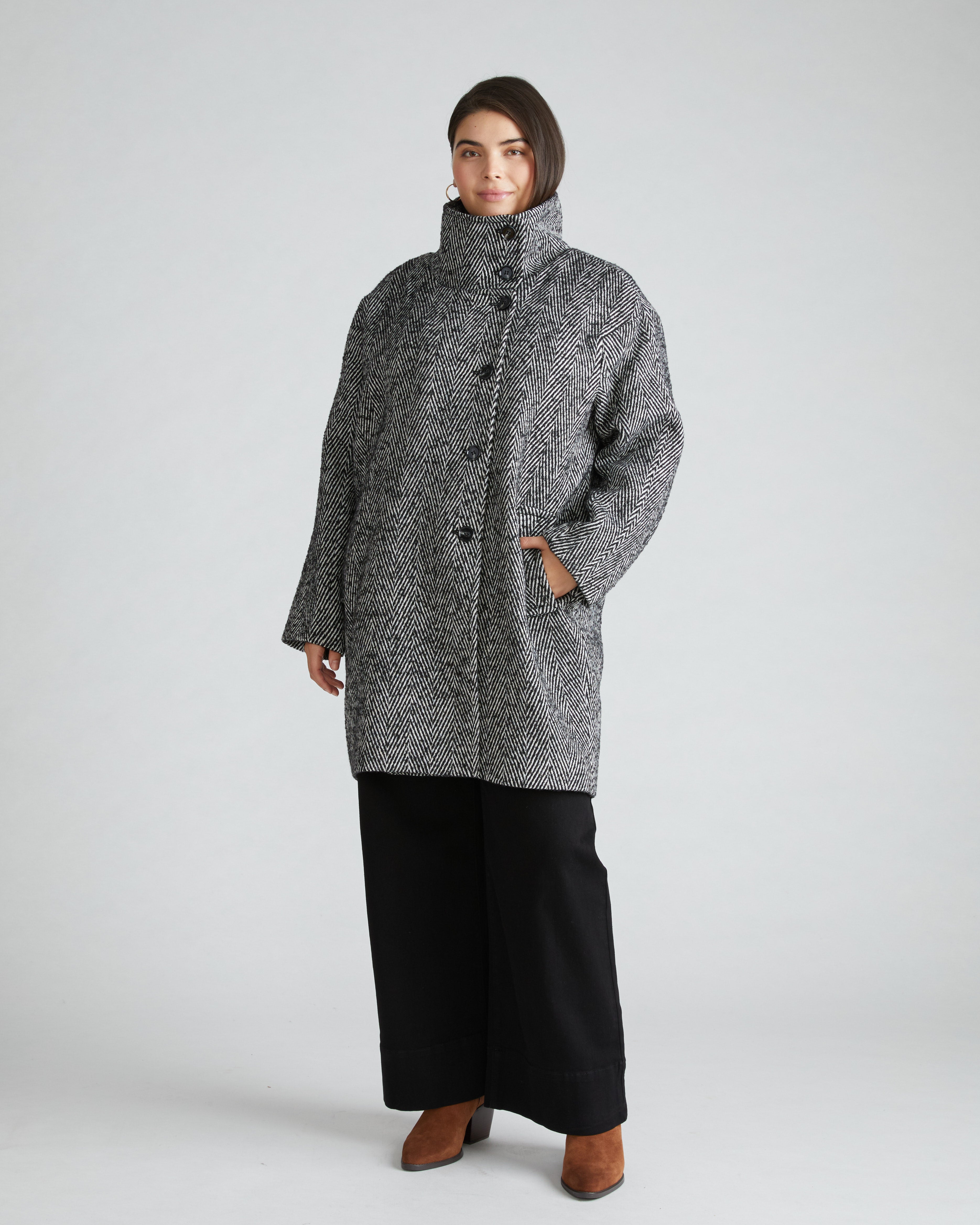Marlo Cocoon Coat - Herringbone – Universal Standard