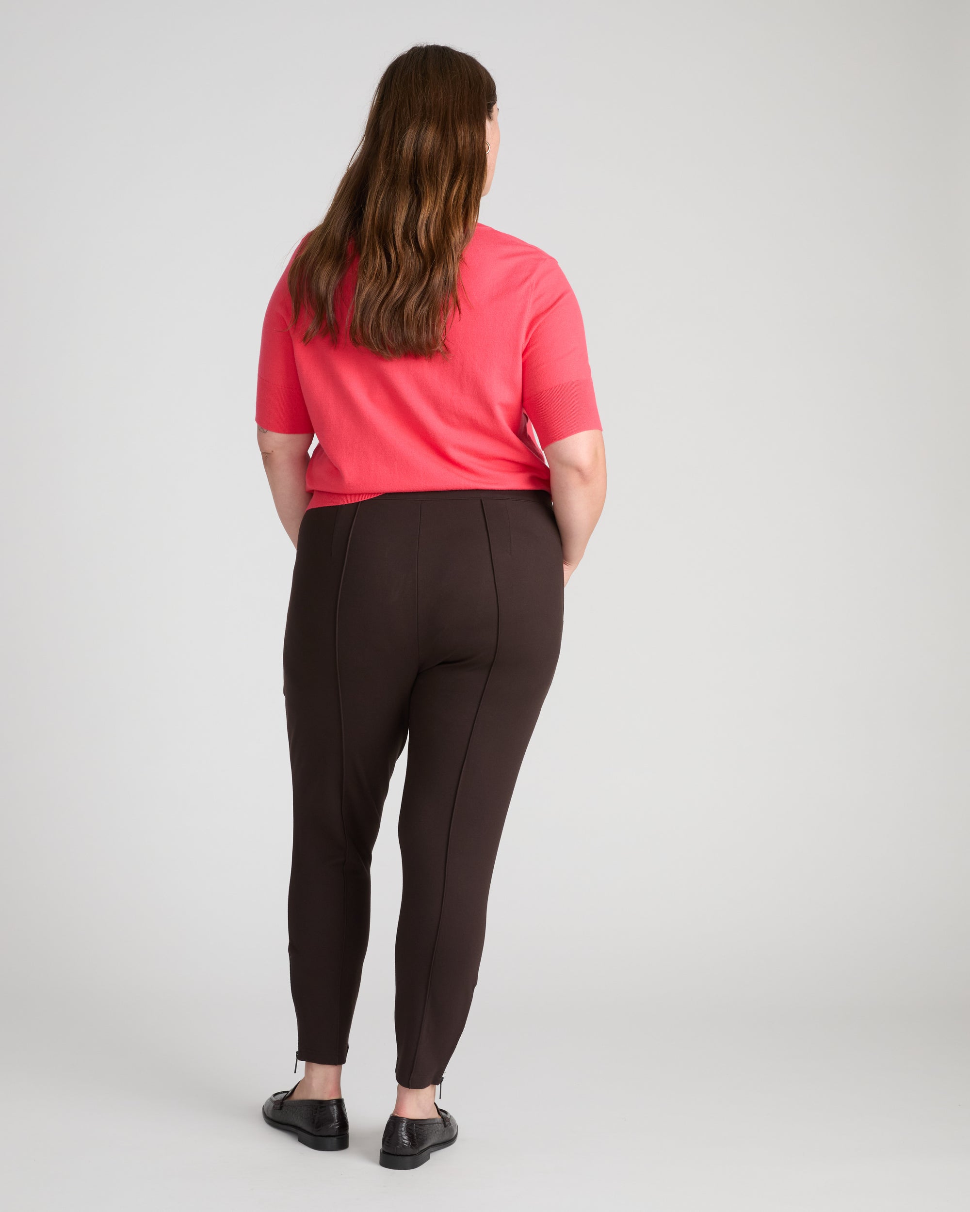 Moro Pintuck Pocket Ponte Pants - Espresso | Plus Size & Straight Size Women's Fashion | Universal Standard