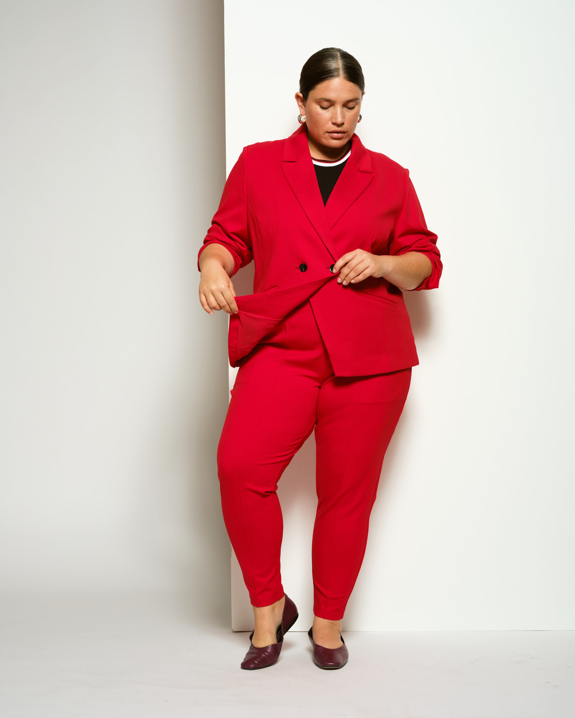 Minimalist Moro Pintuck Pocket Ponte Pants - Vermilion Red | Plus Size & Straight Size Women's Fashion | Universal Standard