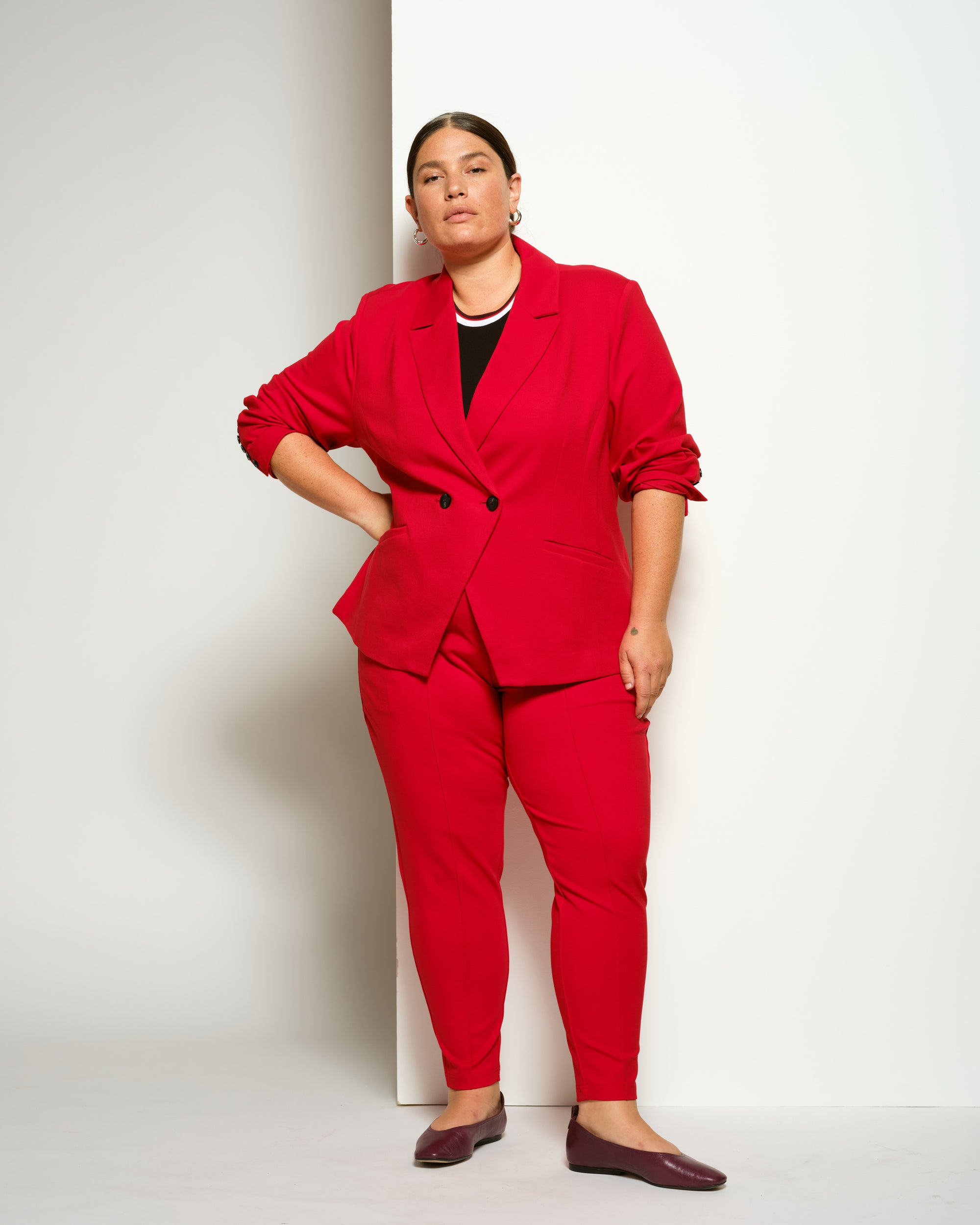 Minimalist Moro Pintuck Pocket Ponte Pants - Vermilion Red | Plus Size & Straight Size Women's Fashion | Universal Standard