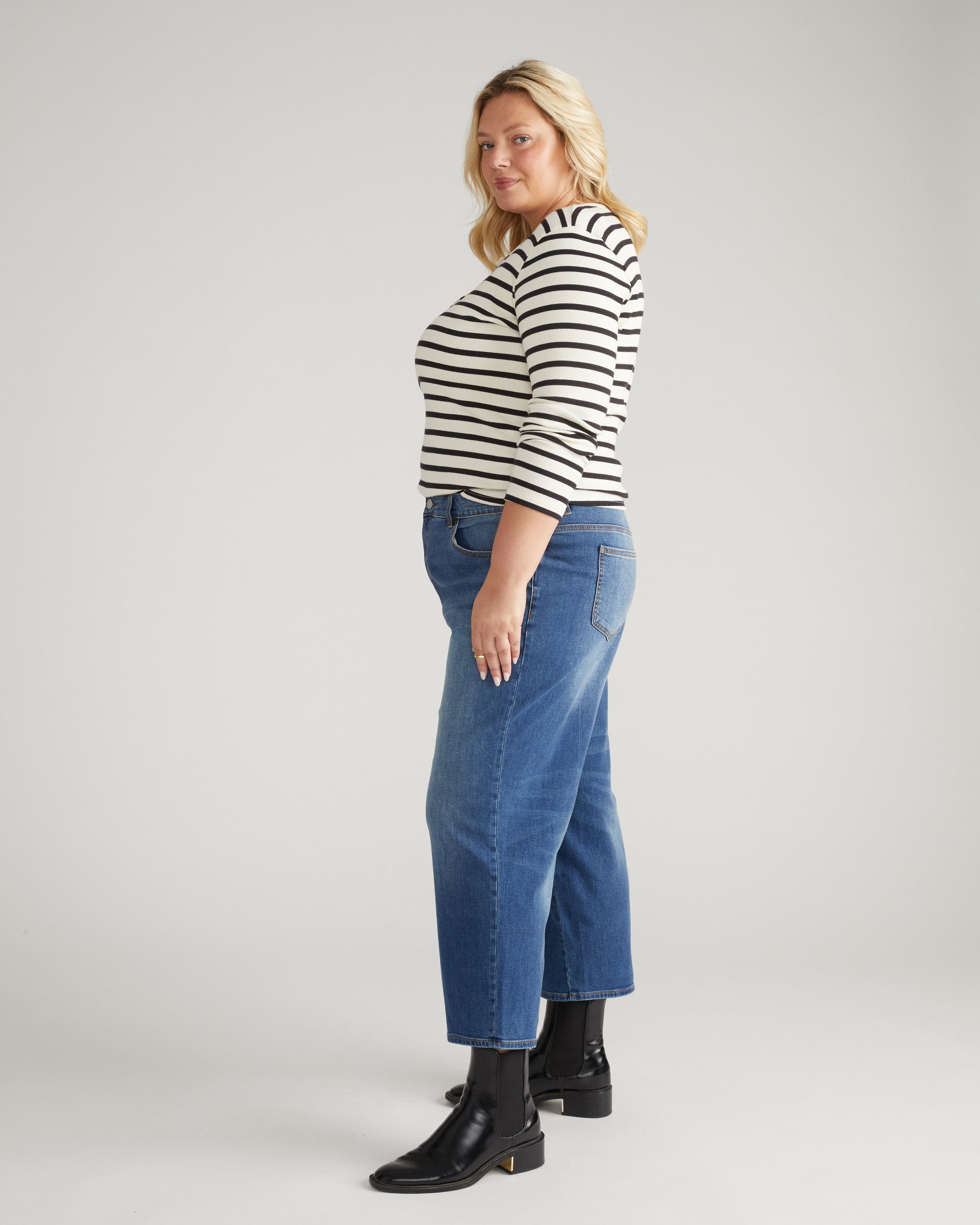 Bae Boyfriend Crop Jeans - Washed Vintage Indigo