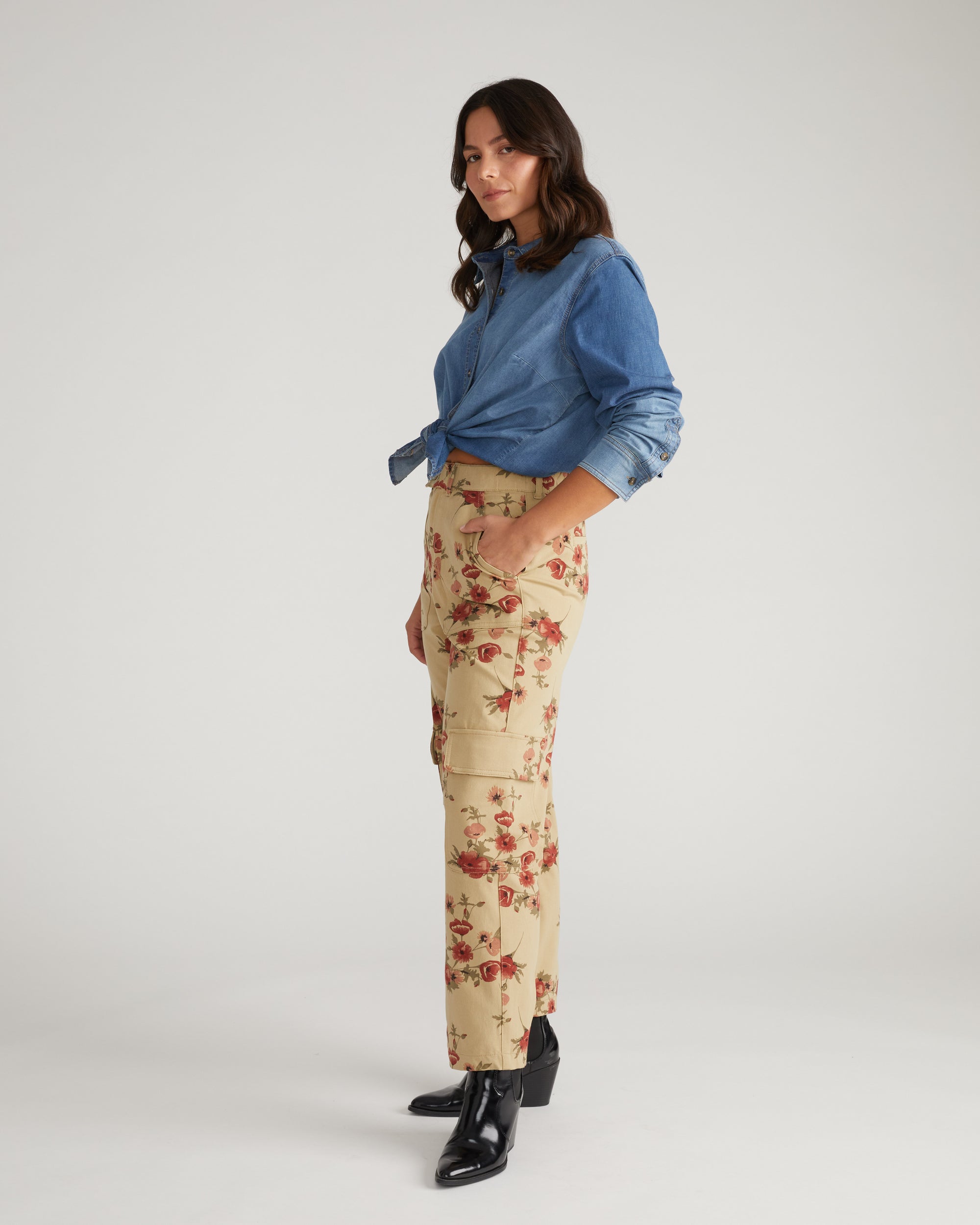 Karlee Stretch Cotton Twill Cargo Pants - Wild Flower Bouquet Print