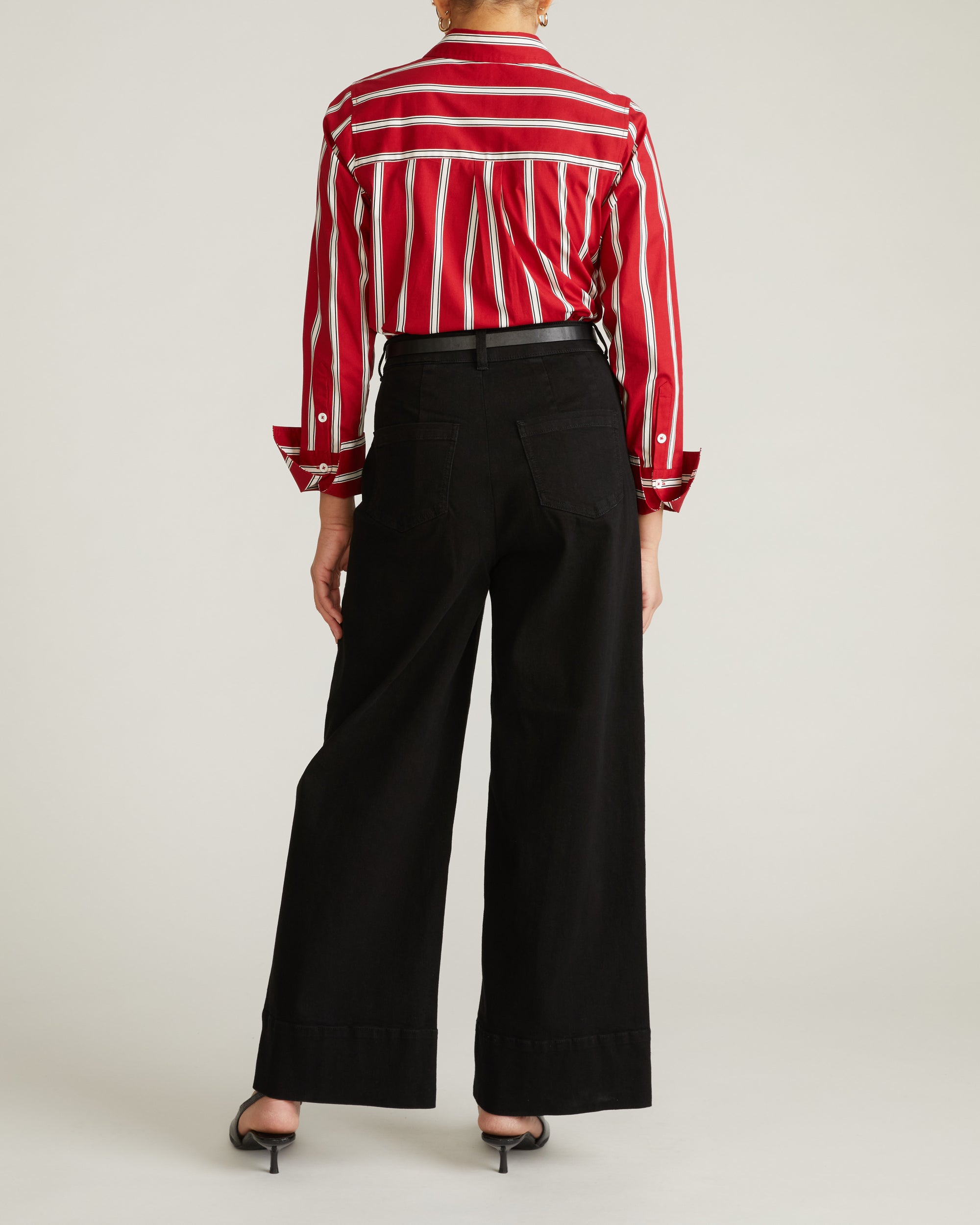 Woman wearing Carrie High Rise Wide Leg Jeans - Jet Black from Universal Standard