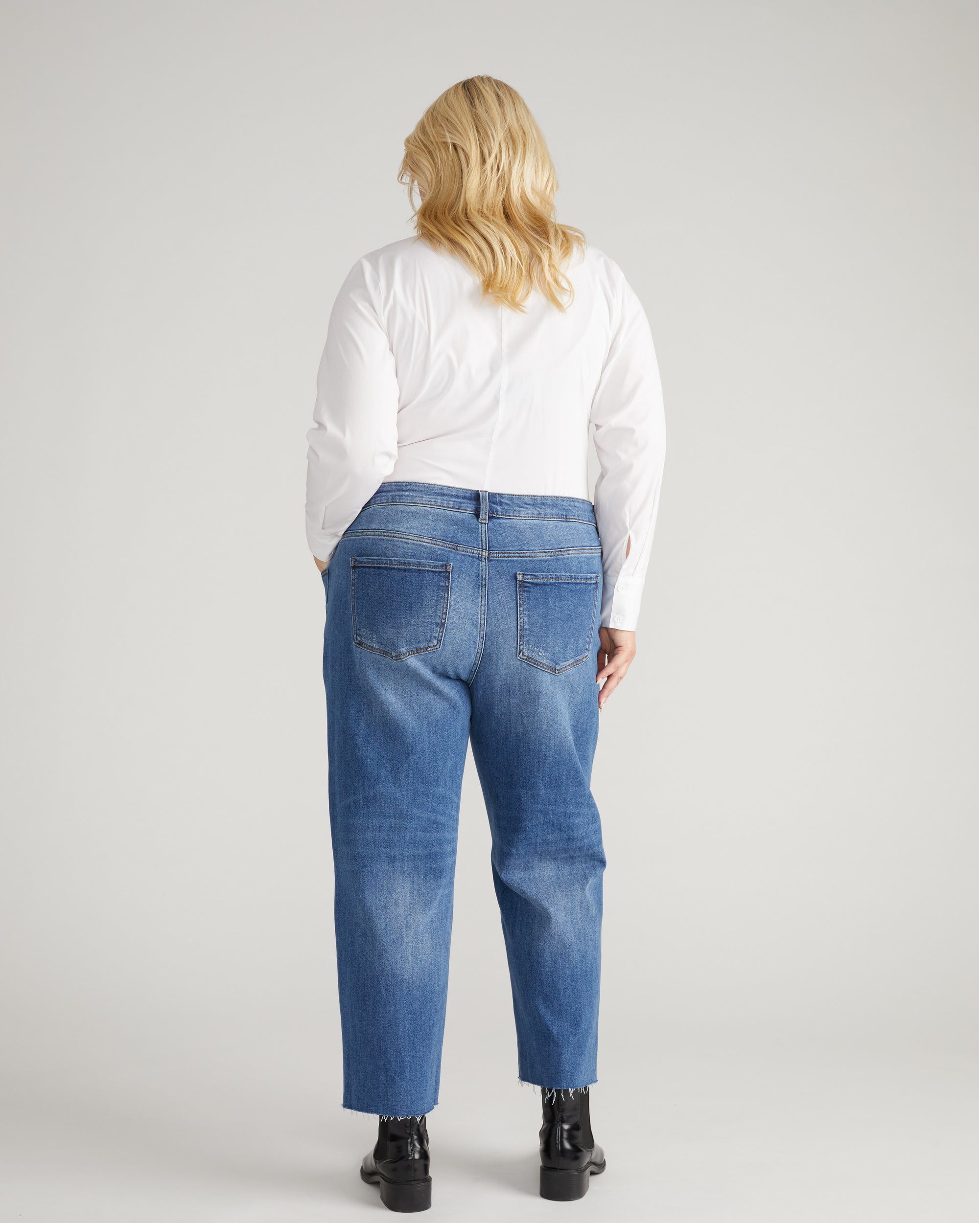 Etta High Rise Straight Leg Jeans 28 Inch - Camden Blue