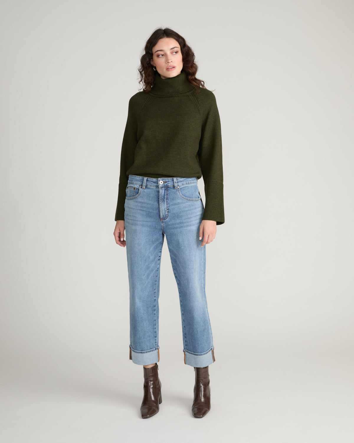 Stevie High Rise Cuffed Straight Leg Jeans - Blue Bayou