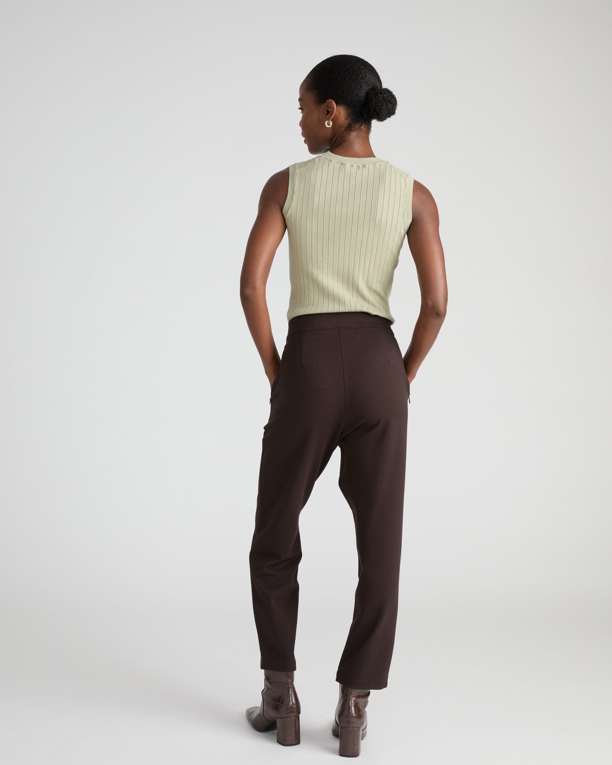Smart Signature Ponte Pants - Espresso | Plus Size & Straight Size Women's Fashion | Universal Standard