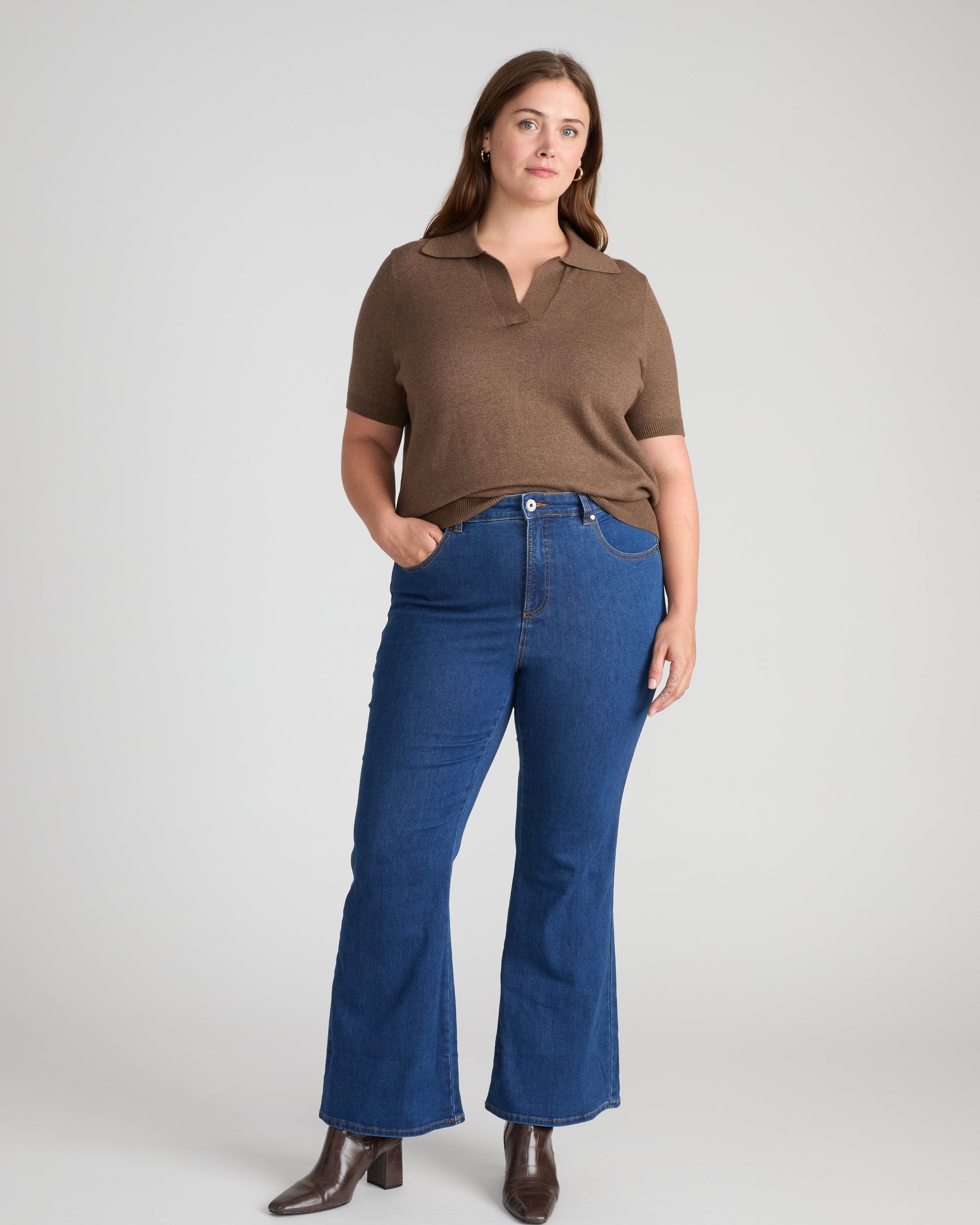 Farrah High Rise Flared Jeans - Pure Blue | Plus Size & Straight Size Women's Fashion | Universal Standard