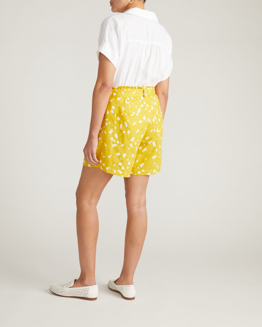 Harbor Stretch Linen Blend Paperbag Shorts - / Yellow Confetti Print- SizeXL