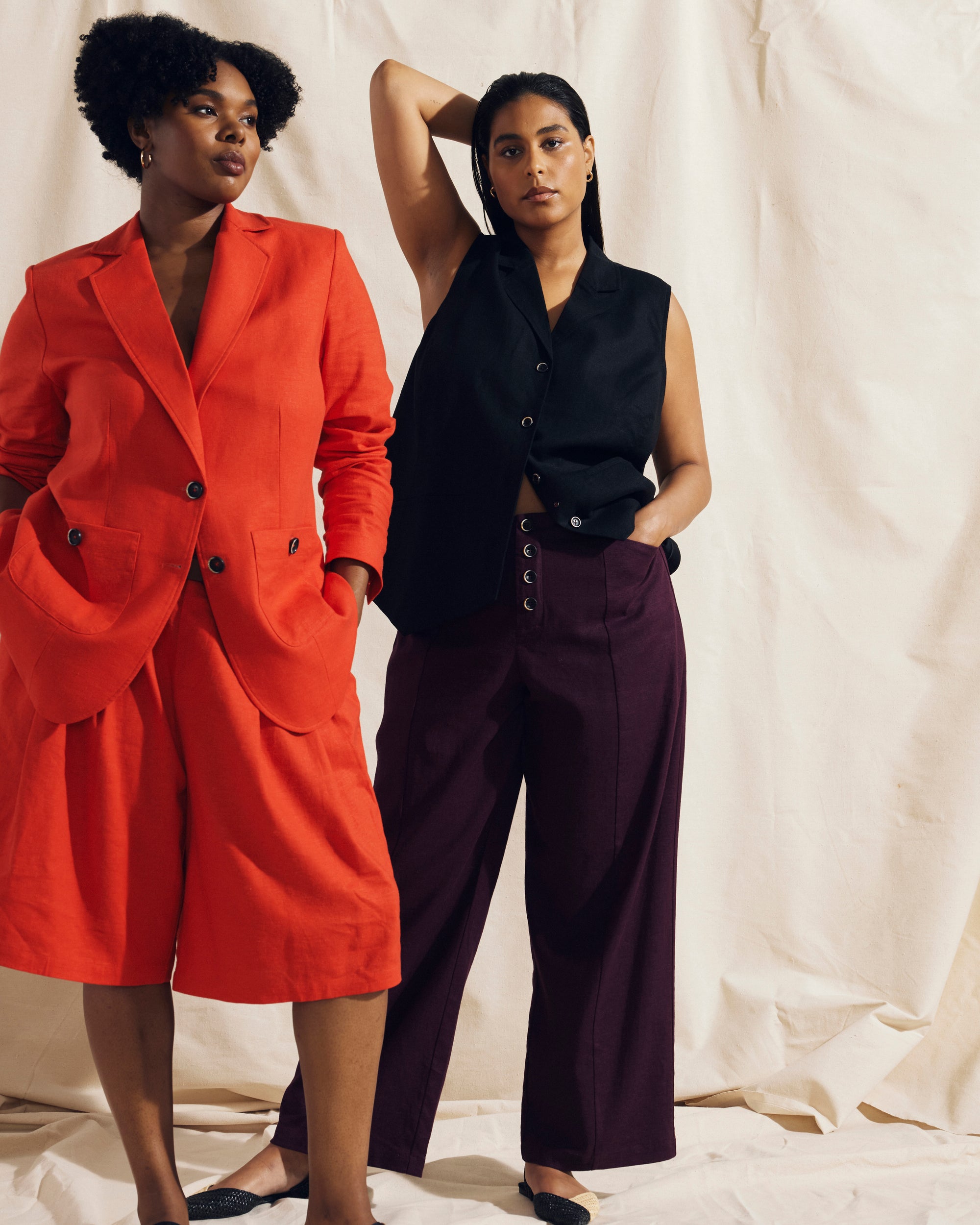 Woman wearing Coastal Linen Pants - Acai from Universal Standard