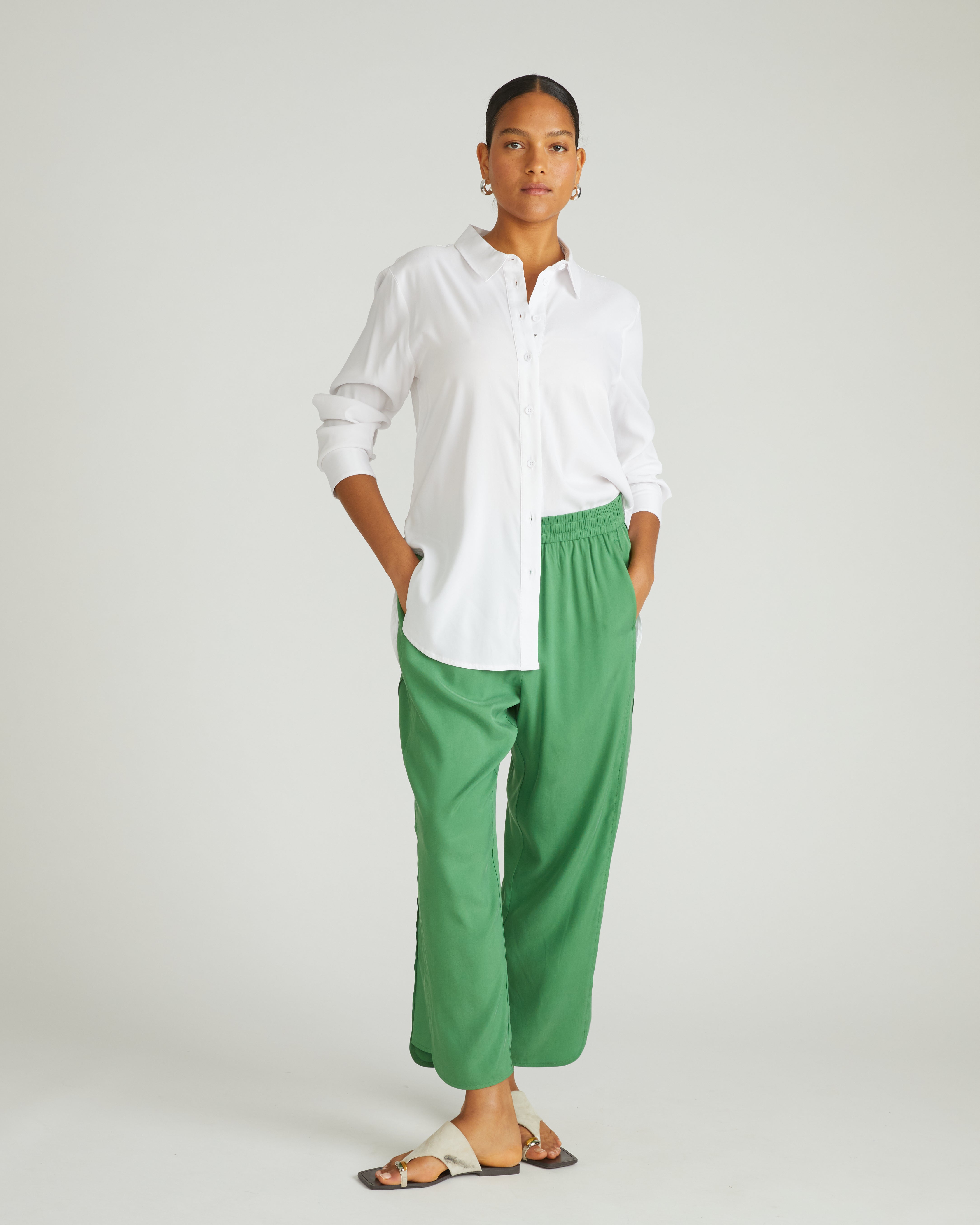 Cooling Stretch Cupro Pants - Clover – Universal Standard