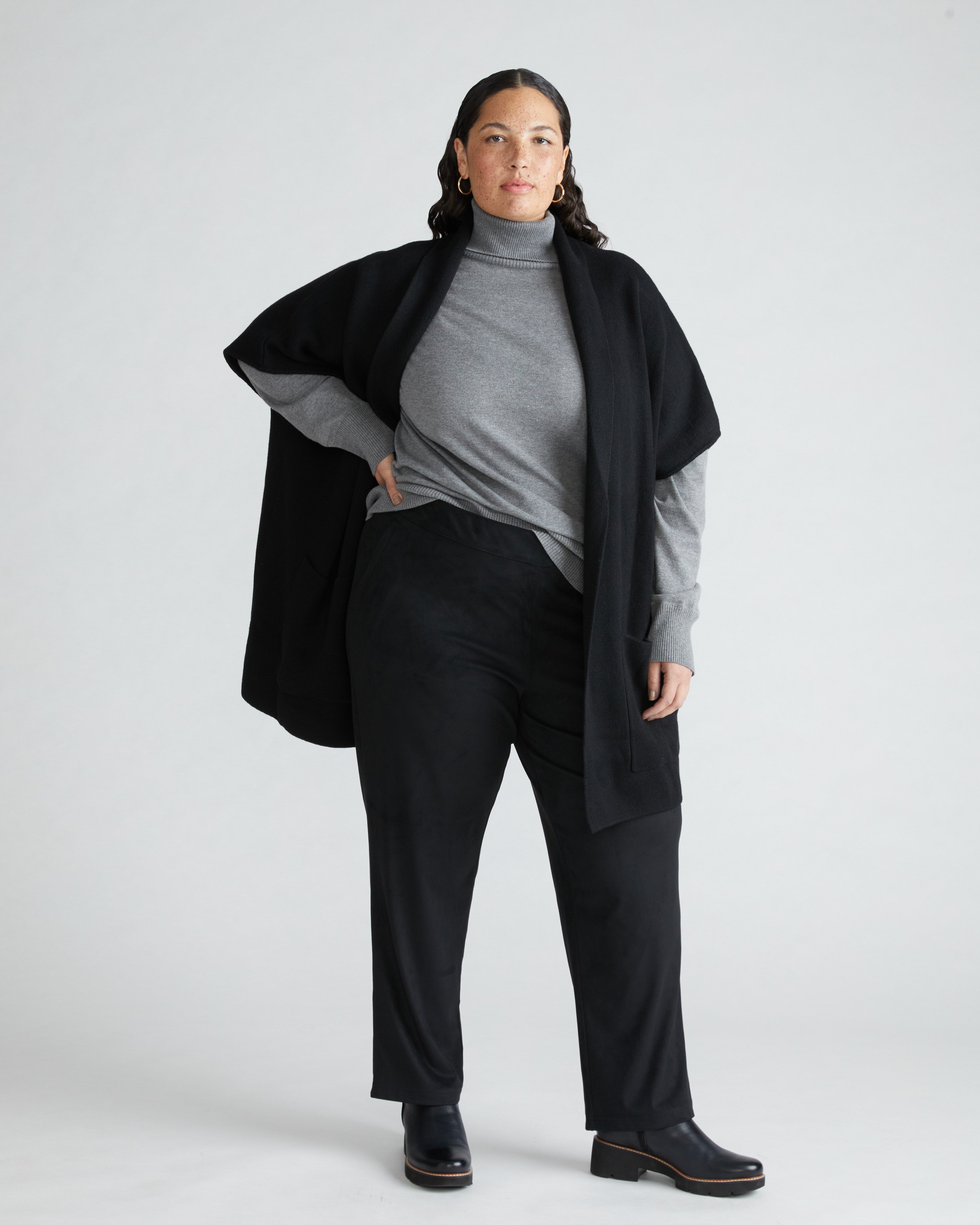Jennifer Faux Suede Pants - Black – Universal Standard