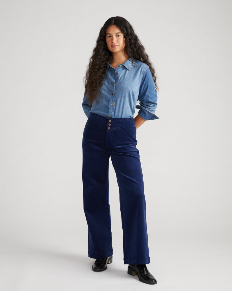 Minimalist Stretch Cotton Chambray Shirt - Vintage Indigo