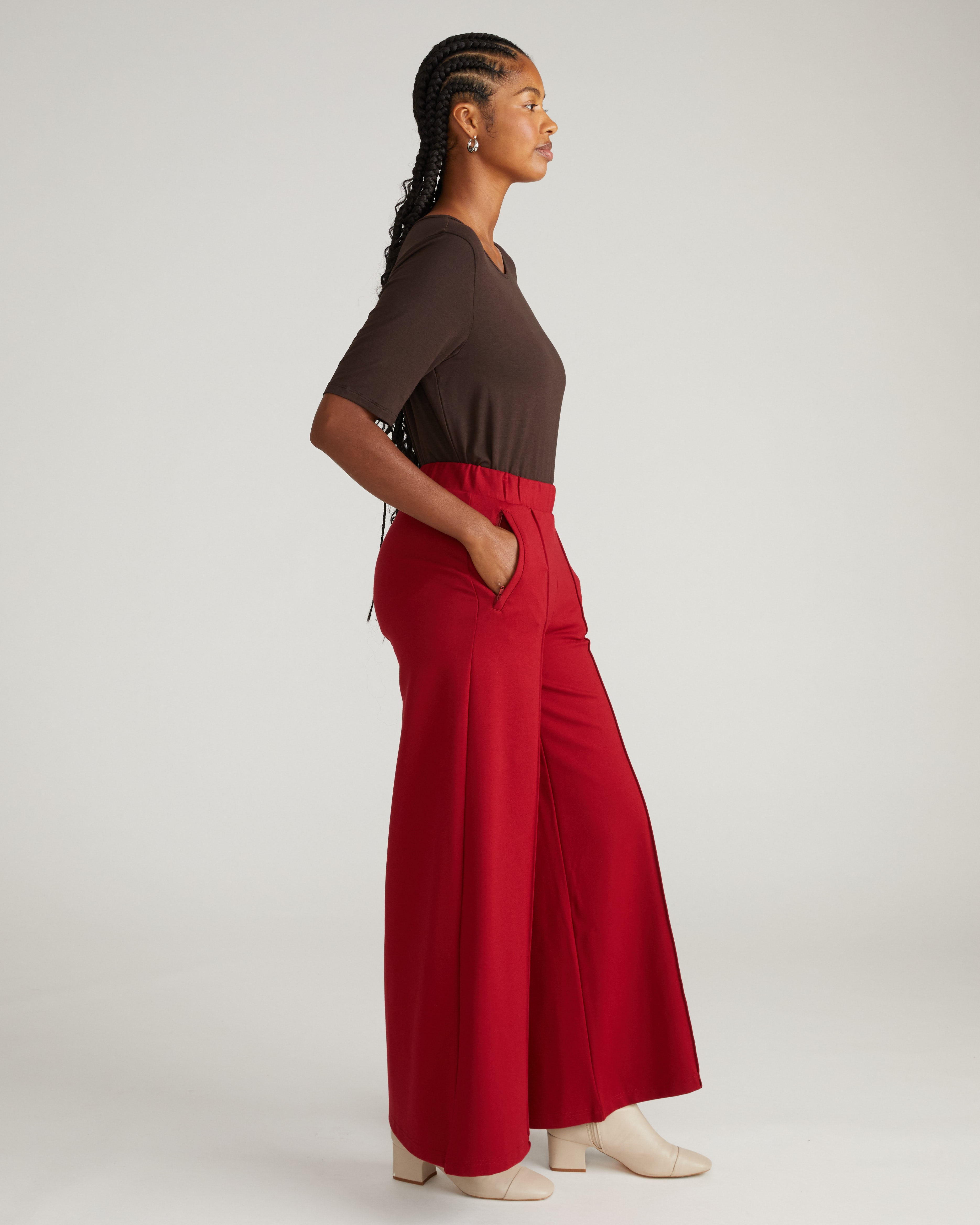 Pam Pintuck Wide Leg Ponte Pants - Garnet – Universal Standard