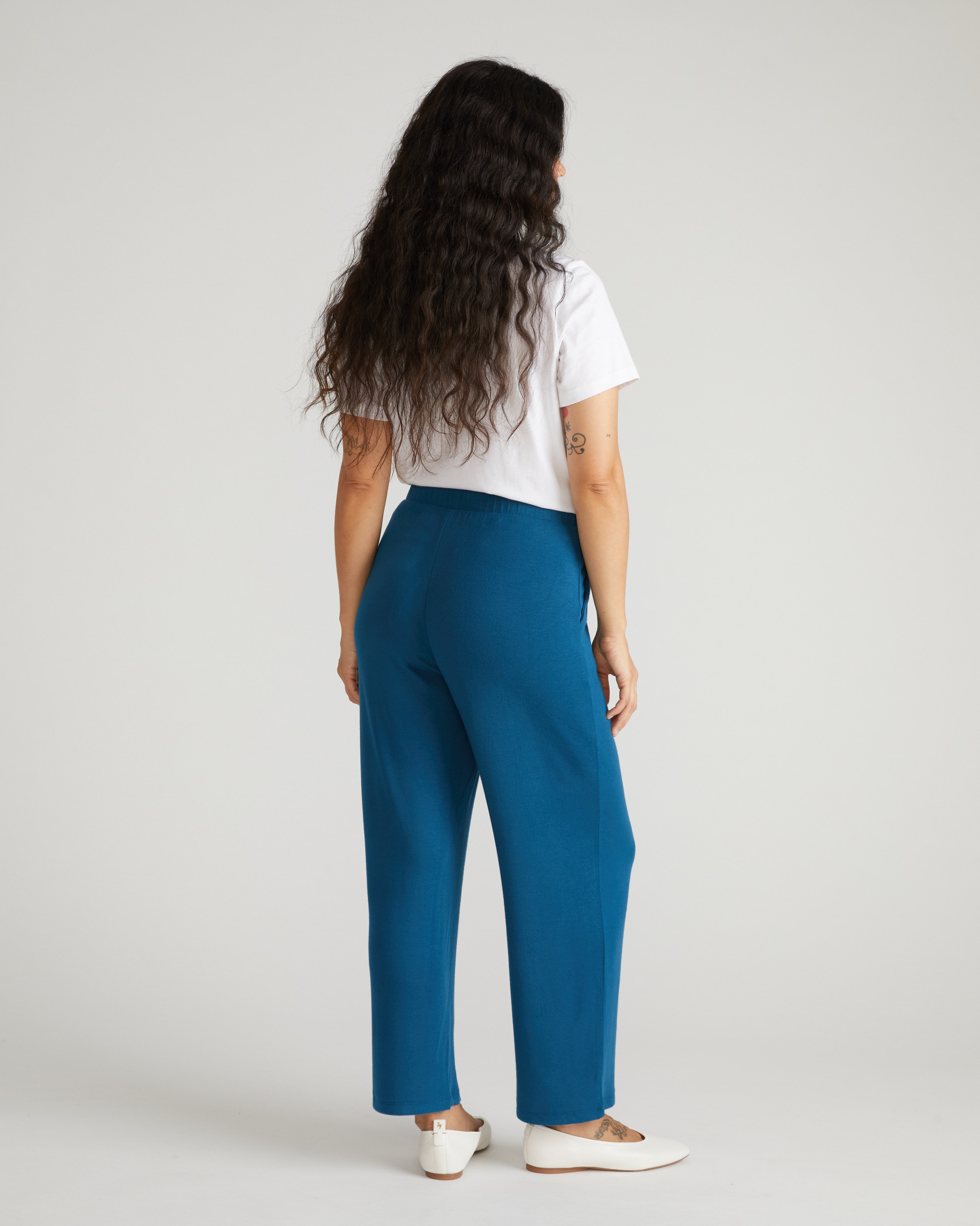 TravelKnit Relaxed Pants - Blue Teal – Universal Standard