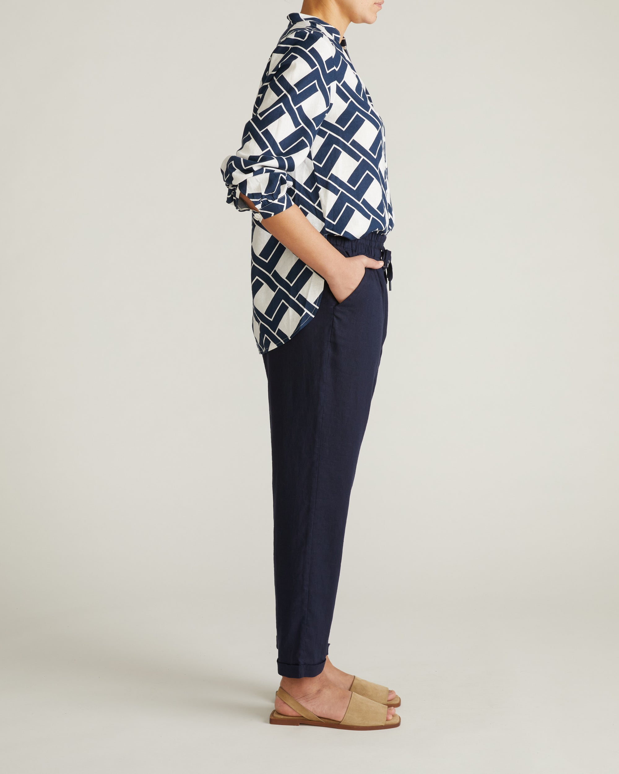Sayville Linen Blend Drawstring Pant - Navy | Plus Size & Straight Size Women's Fashion | Universal Standard