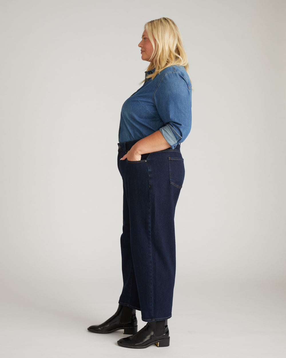 Dakota Cropped Barrel Leg Jeans - Dark Indigo