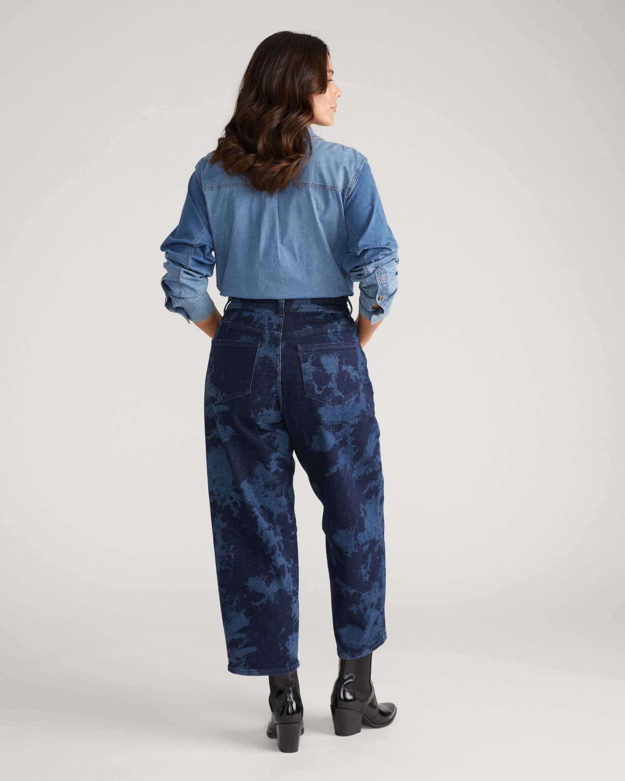 Dakota Cropped Barrel Leg Jeans - Indigo Tiedye Wash