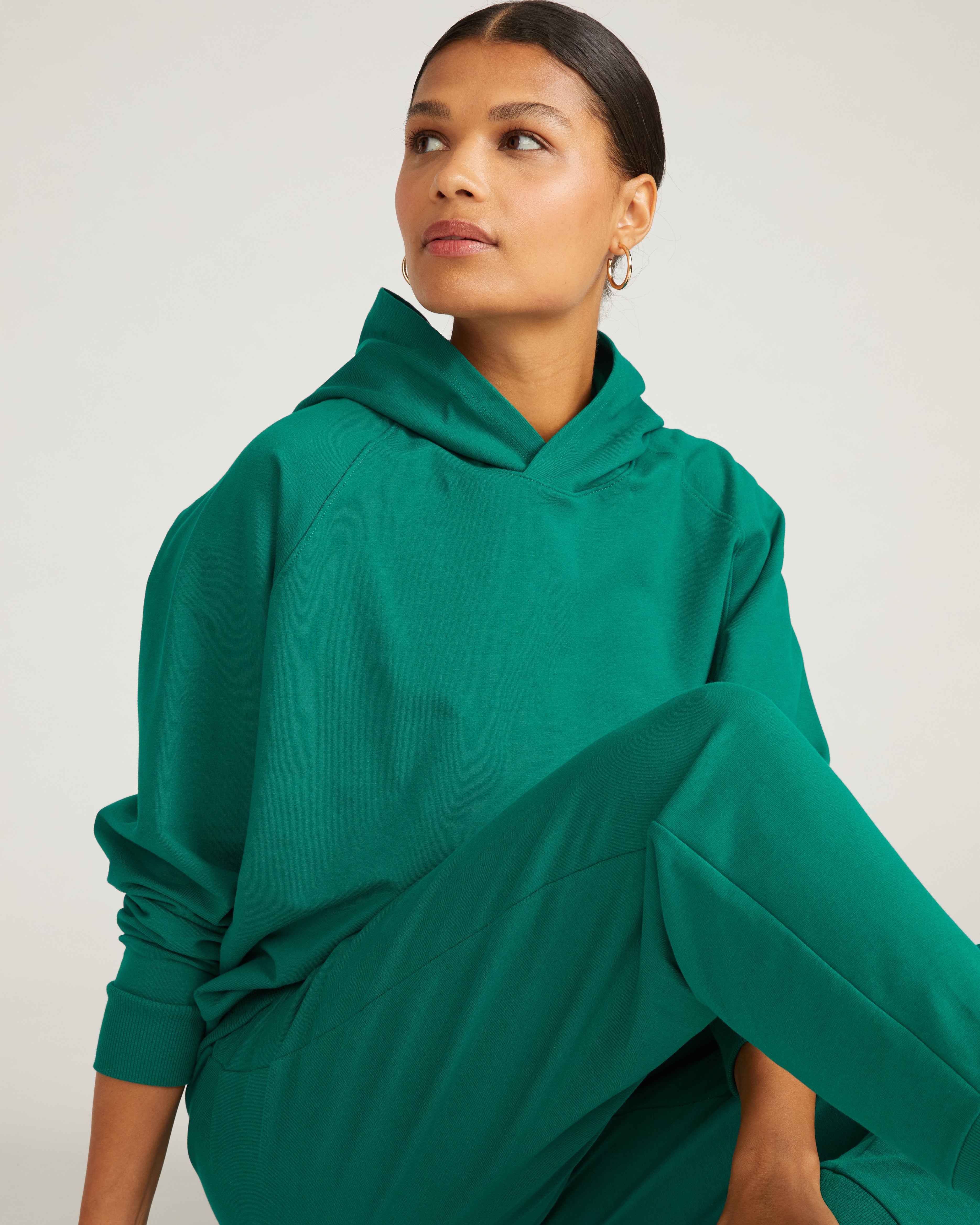 Selma French Terry Jogger - Aventurine – Universal Standard