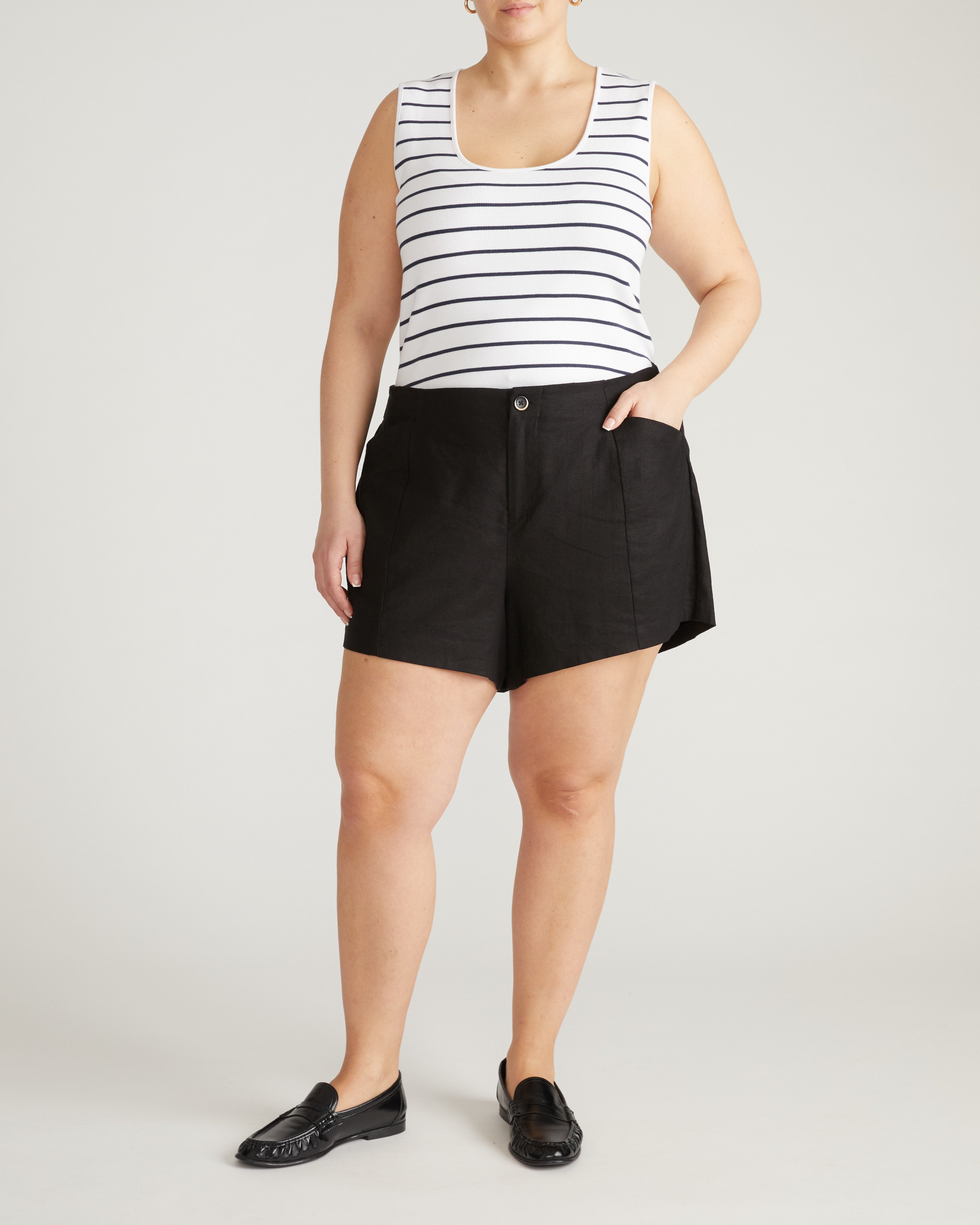 Coastal Linen Blend Shorts - Black – Universal Standard