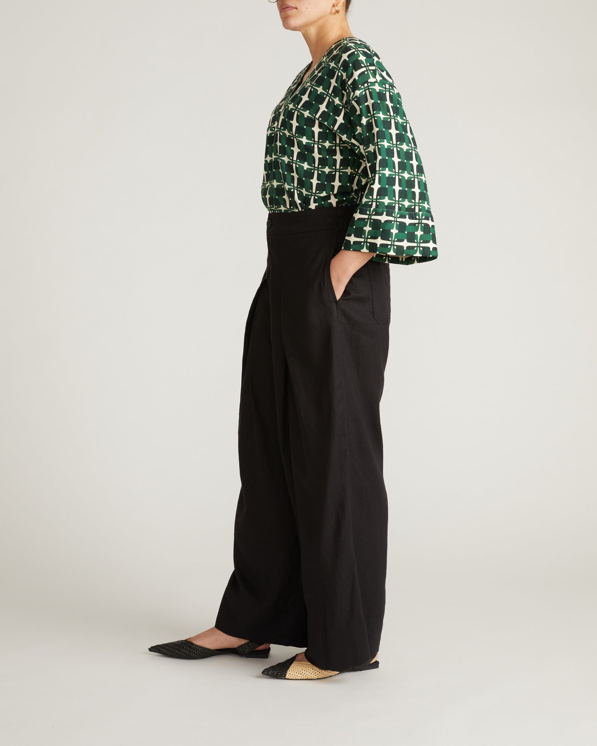 Marley Wide Leg Linen Blend Pants - Black | Plus Size & Straight Size Women's Fashion | Universal Standard