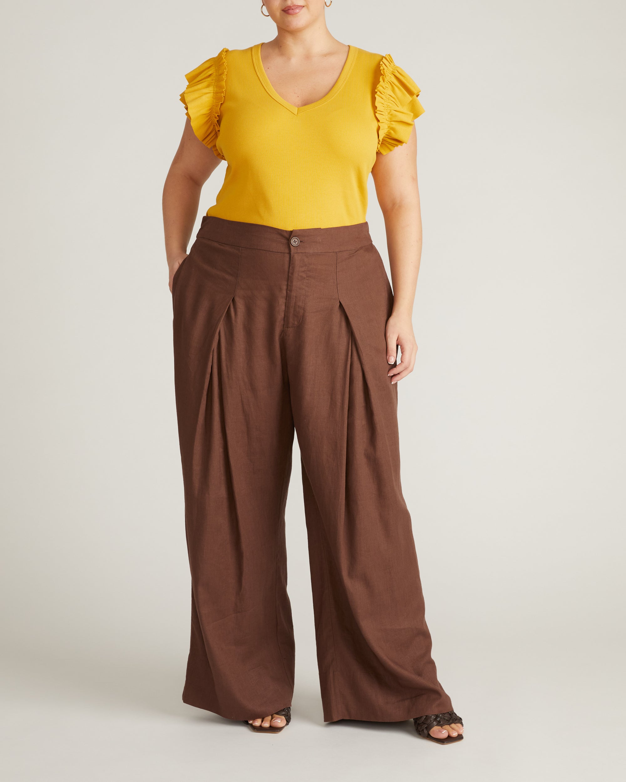 Marley Wide Leg Linen Blend Pants - Peppercorn | Plus Size & Straight Size Women's Fashion | Universal Standard