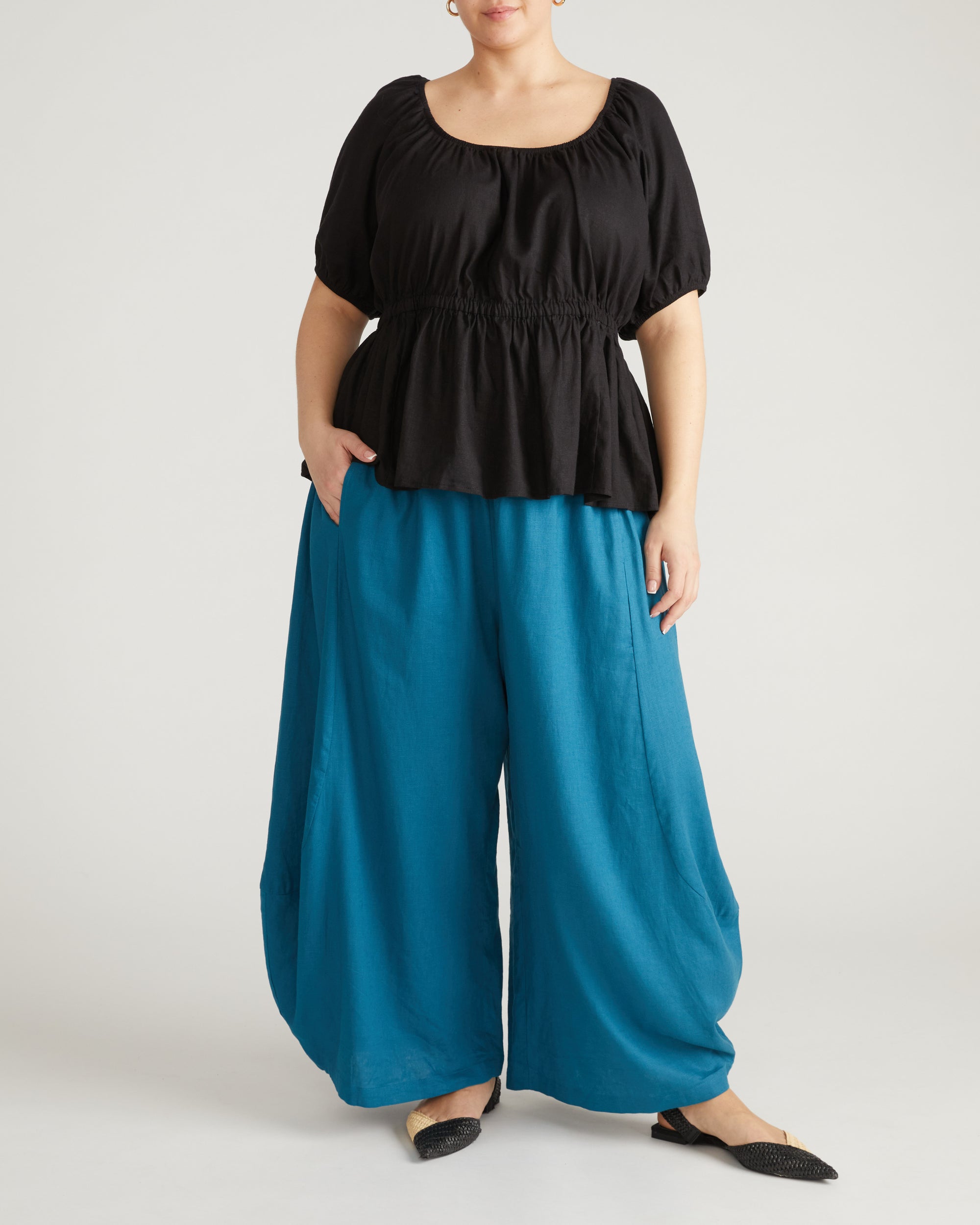 Cosma Barrel Leg Linen Pants - Ink Blue | Plus Size & Straight Size Women's Fashion | Universal Standard