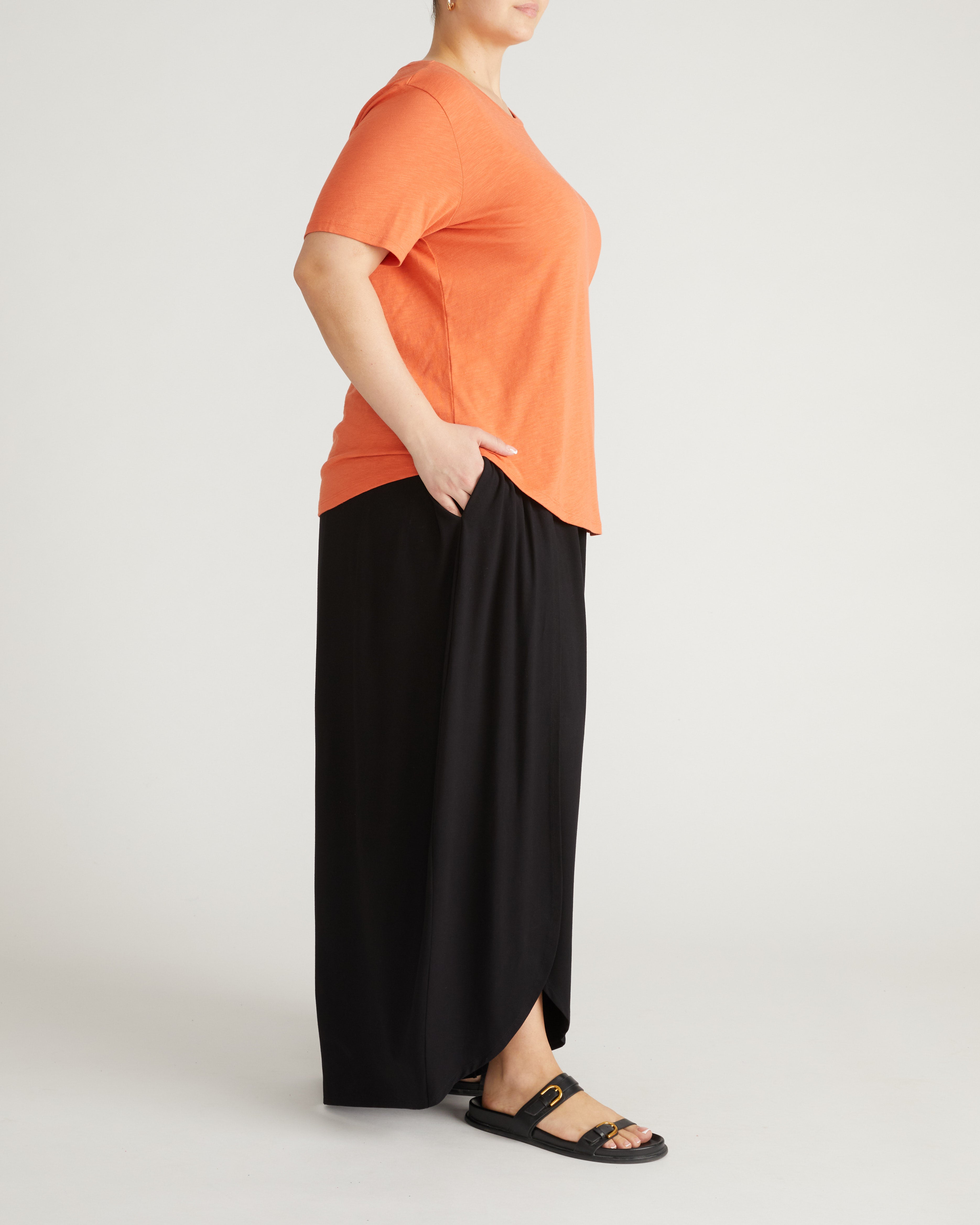 Rey Divine Jersey Pull-On Pants - Black – Universal Standard