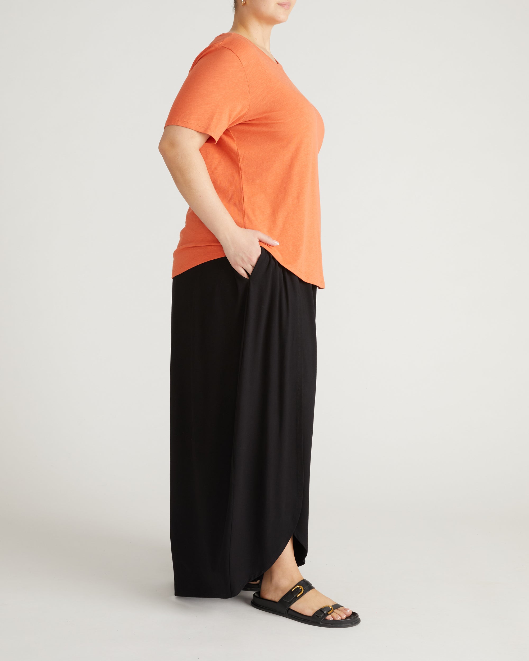 Rey Divine Jersey Pull-On Pants - Black | Plus Size & Straight Size Women's Fashion | Universal Standard
