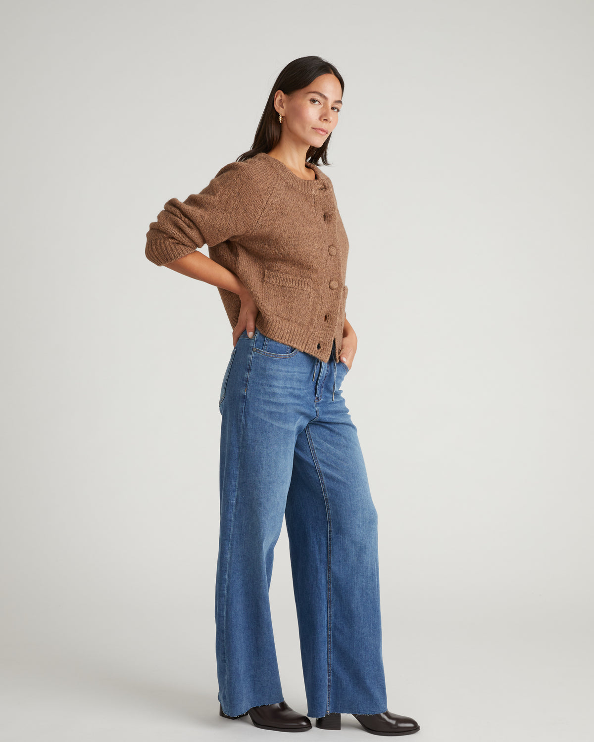 Roxy ComfortDenim Drawstring Jeans - Western Blue Wash | Plus Size & Straight Size Women's Fashion | Universal Standard