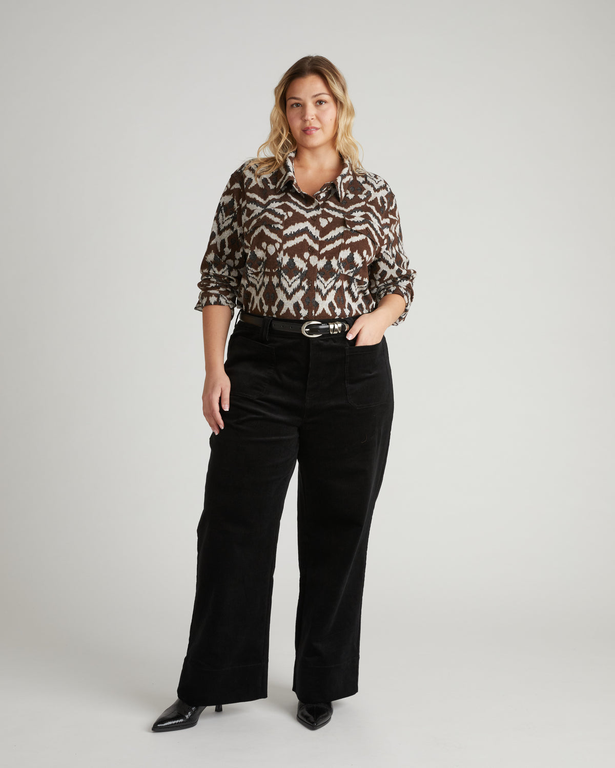 Claudia High Rise Stretch Corduroy Pants - Black | Plus Size & Straight Size Women's Fashion | Universal Standard