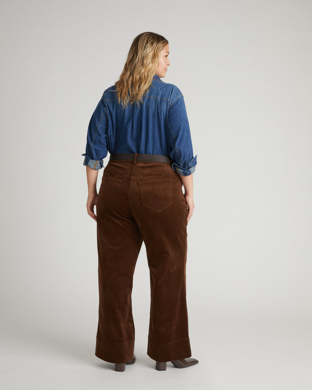 Claudia High Rise Stretch Corduroy Pants - Coffee | Plus Size & Straight Size Women's Fashion | Universal Standard