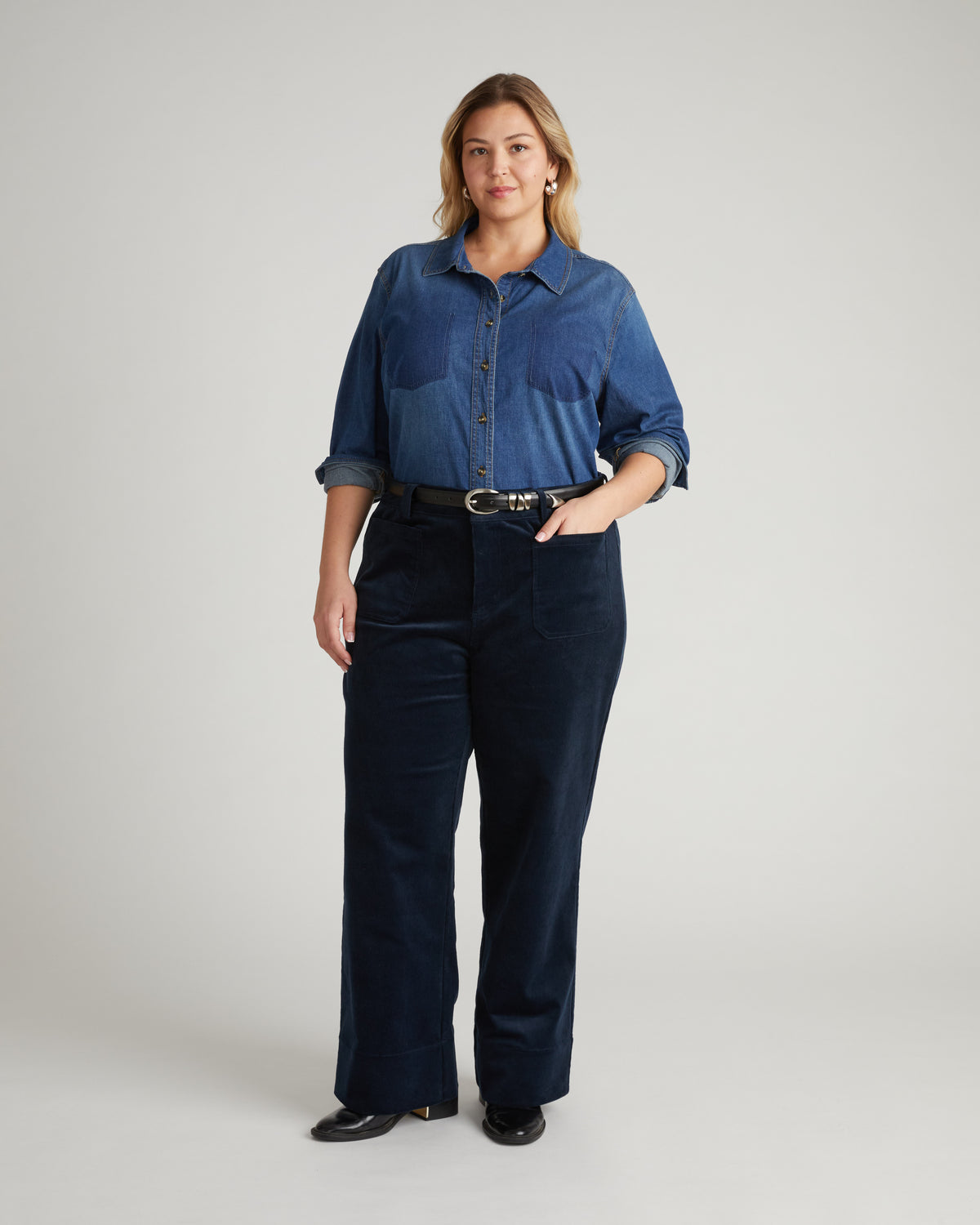 Claudia High Rise Stretch Corduroy Pants - Navy | Plus Size & Straight Size Women's Fashion | Universal Standard