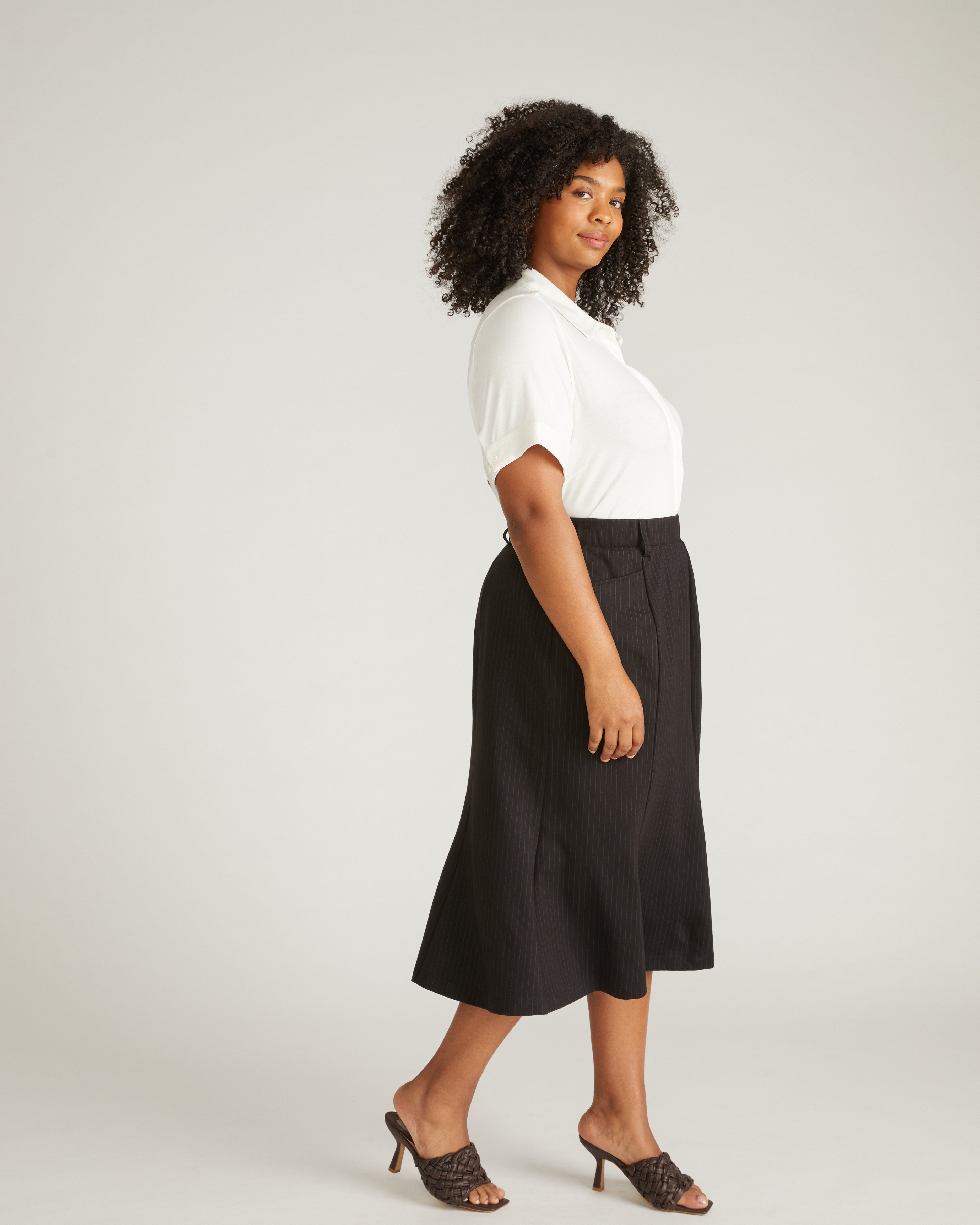 Carla Ponte Skirt - Slate Pinstripe – Universal Standard