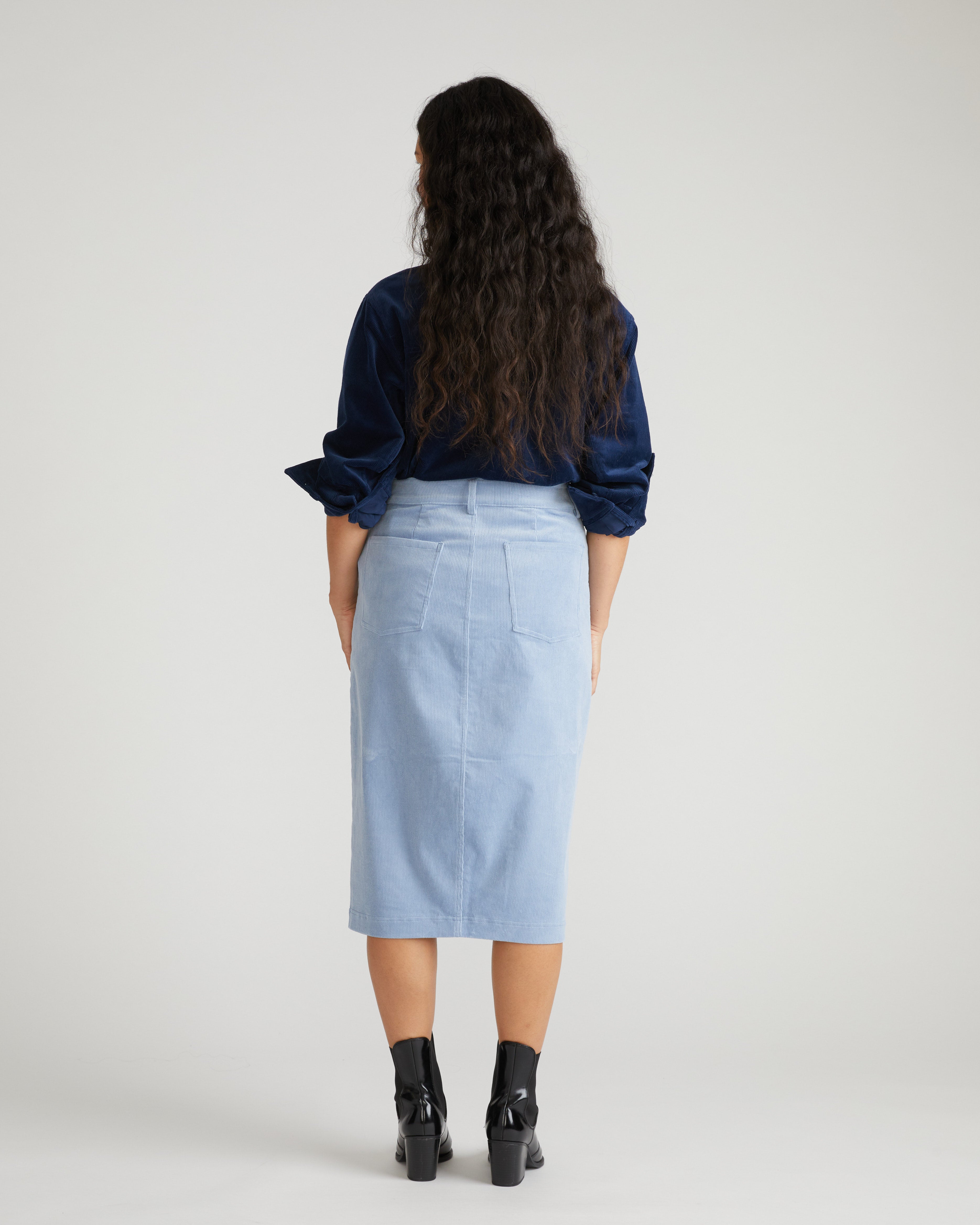 Suzi Corduroy Skirt - Washed Rain – Universal Standard