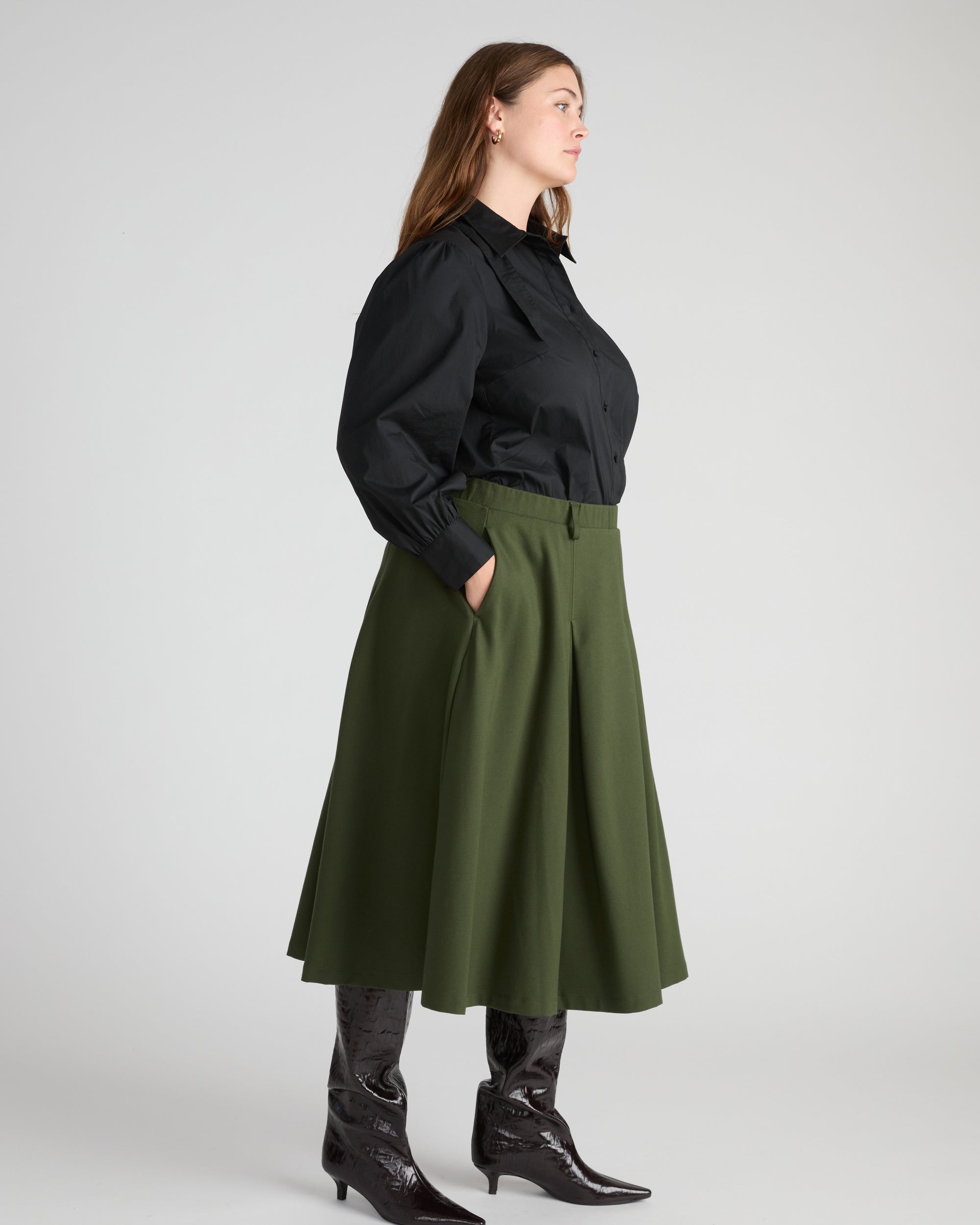 Aleya Pleated Ponte Skirt - Kombu Green | Plus Size & Straight Size Women's Fashion | Universal Standard