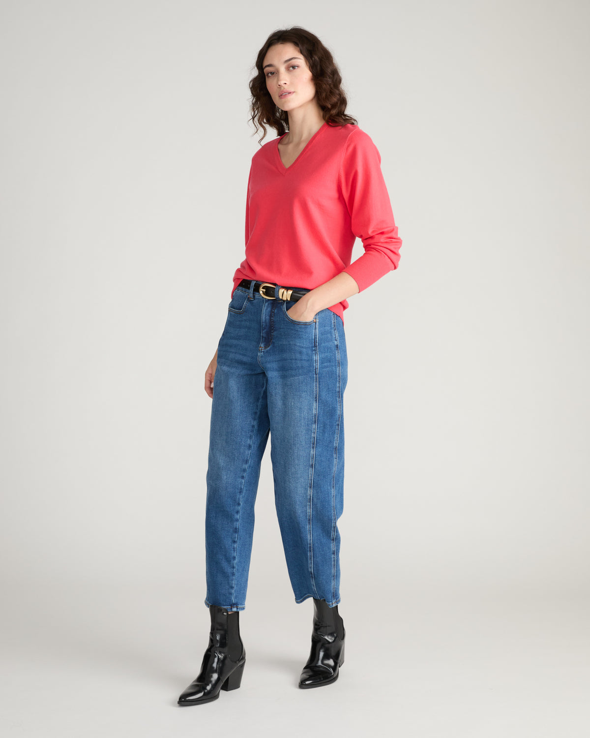 Savvy Fine Knit V Sweater - Cinnamon Rose