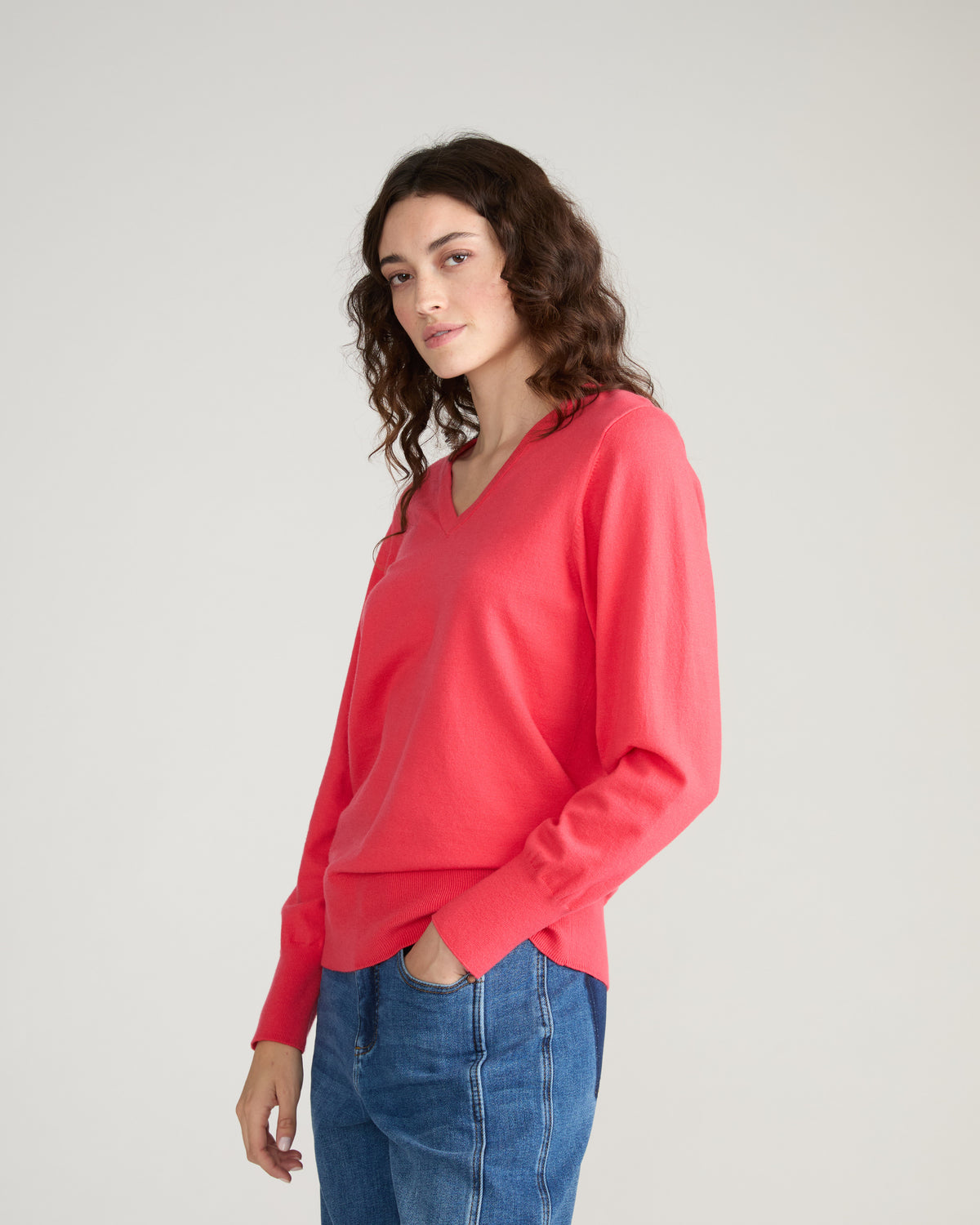 Savvy Fine Knit V Sweater - Cinnamon Rose