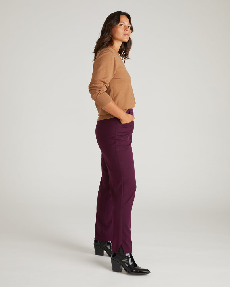 Savvy Fine Knit V Sweater - Classic Camel