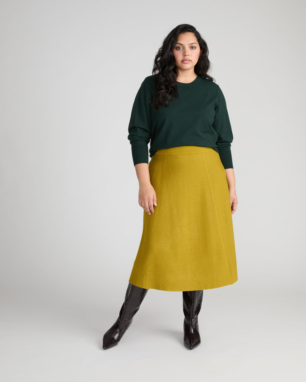 Savvy Fine Knit Crew Sweater - Green Gemstone