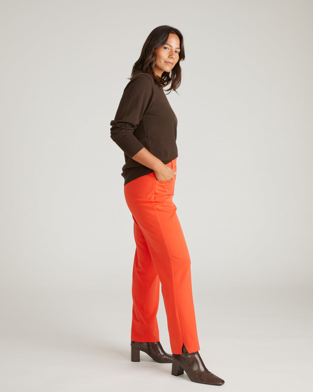 Savvy Fine Knit Crew Sweater - Espresso