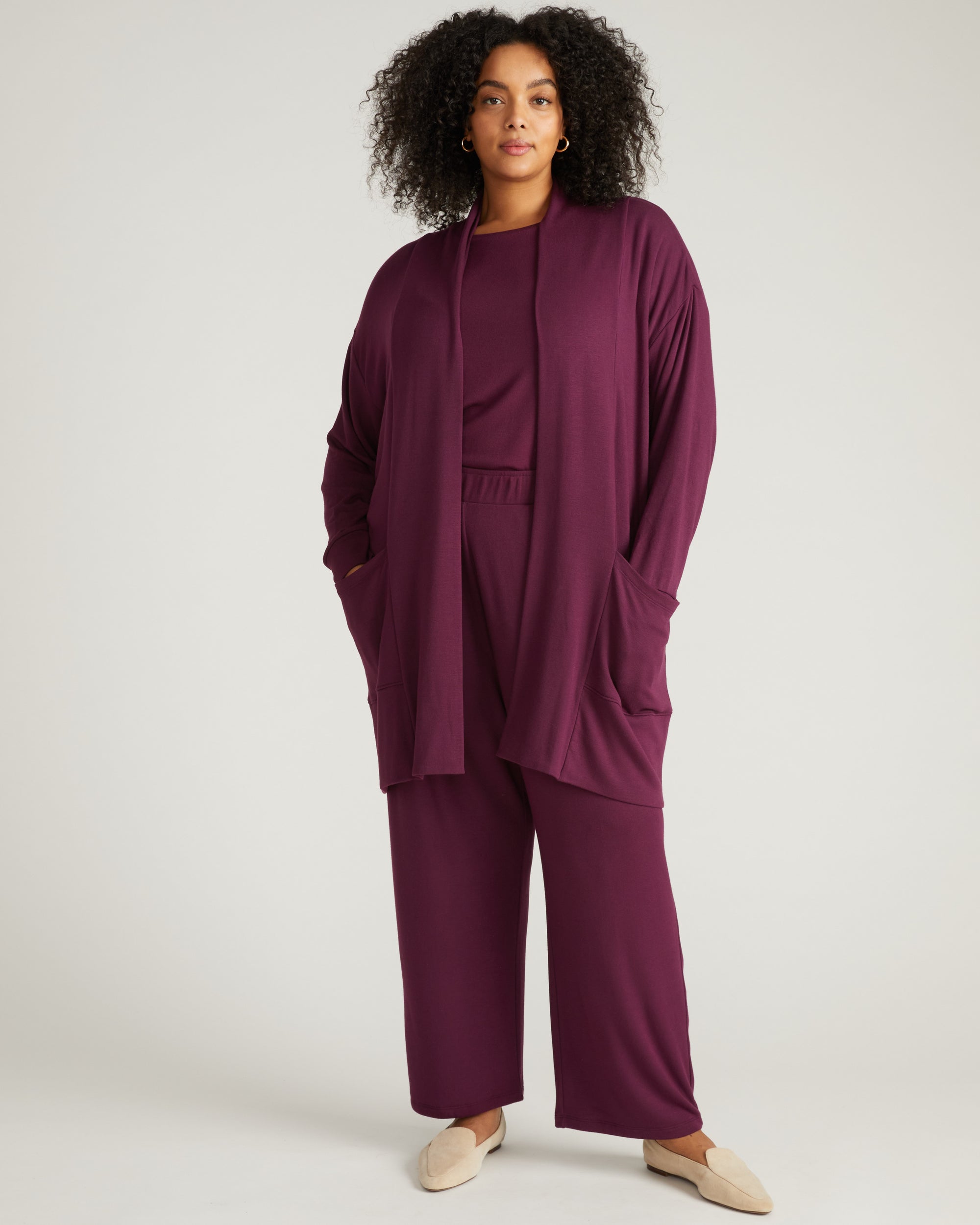 TravelKnit Minimalist Cardigan - Gamay