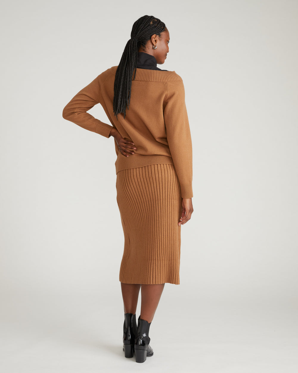 Noomi Cold Shoulder Sweater - Classic Camel