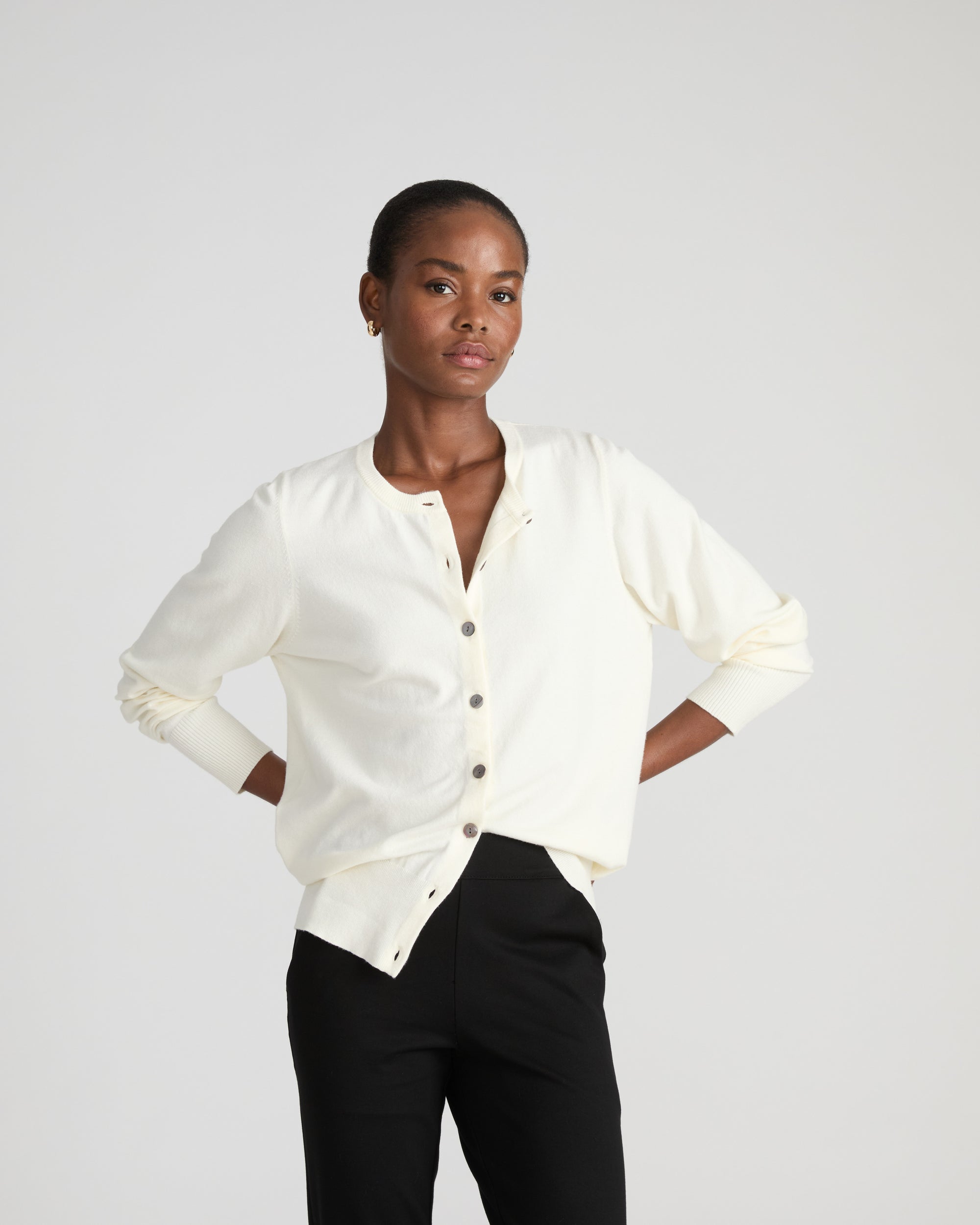 Savvy Fine Knit Crewneck Cardigan - Cream | Plus Size & Straight Size Women's Fashion | Universal Standard